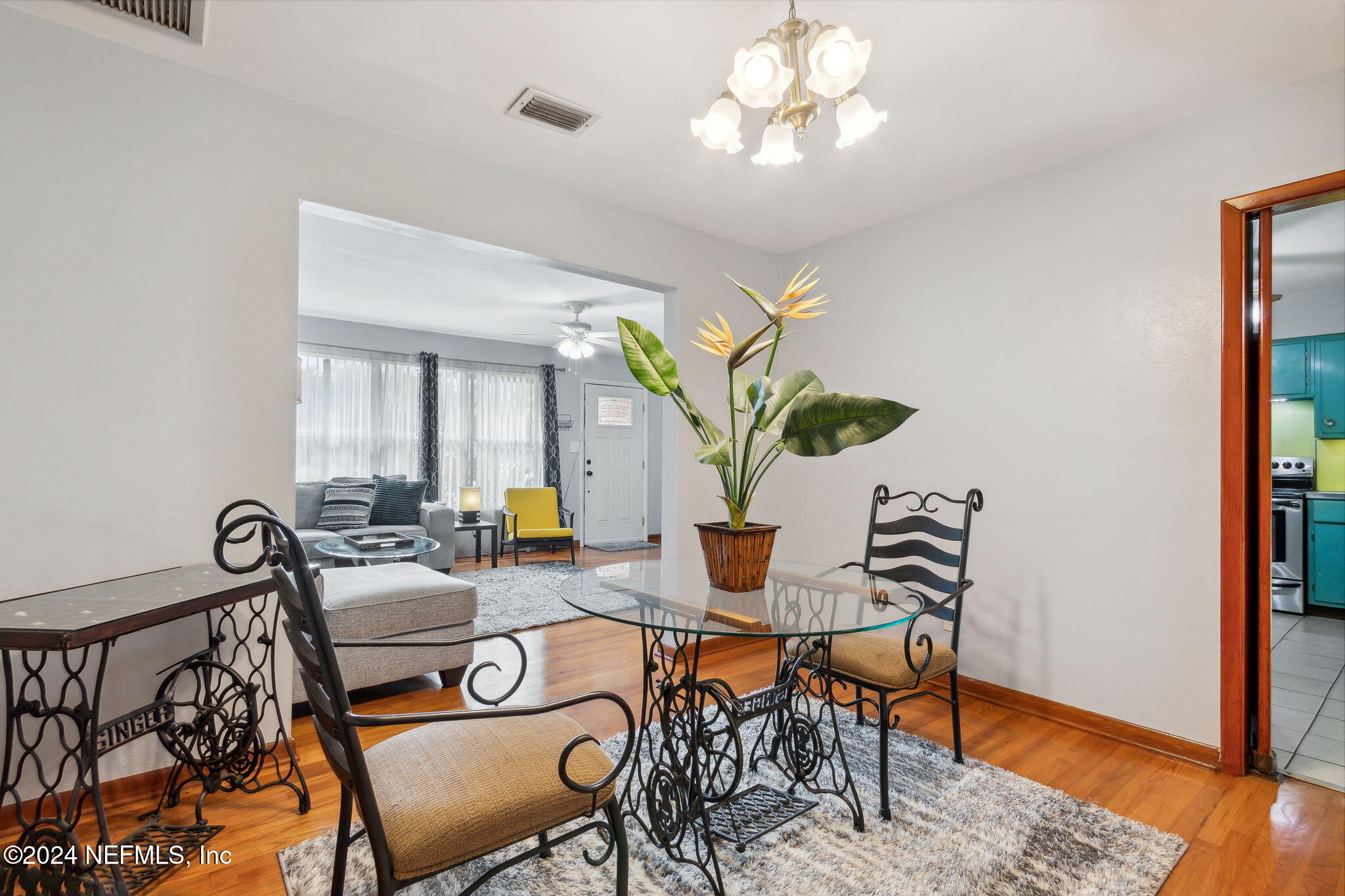 6537 PINE SUMMIT Drive