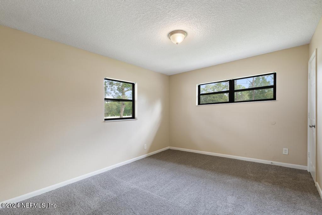 6608 GILLISLEE Drive W