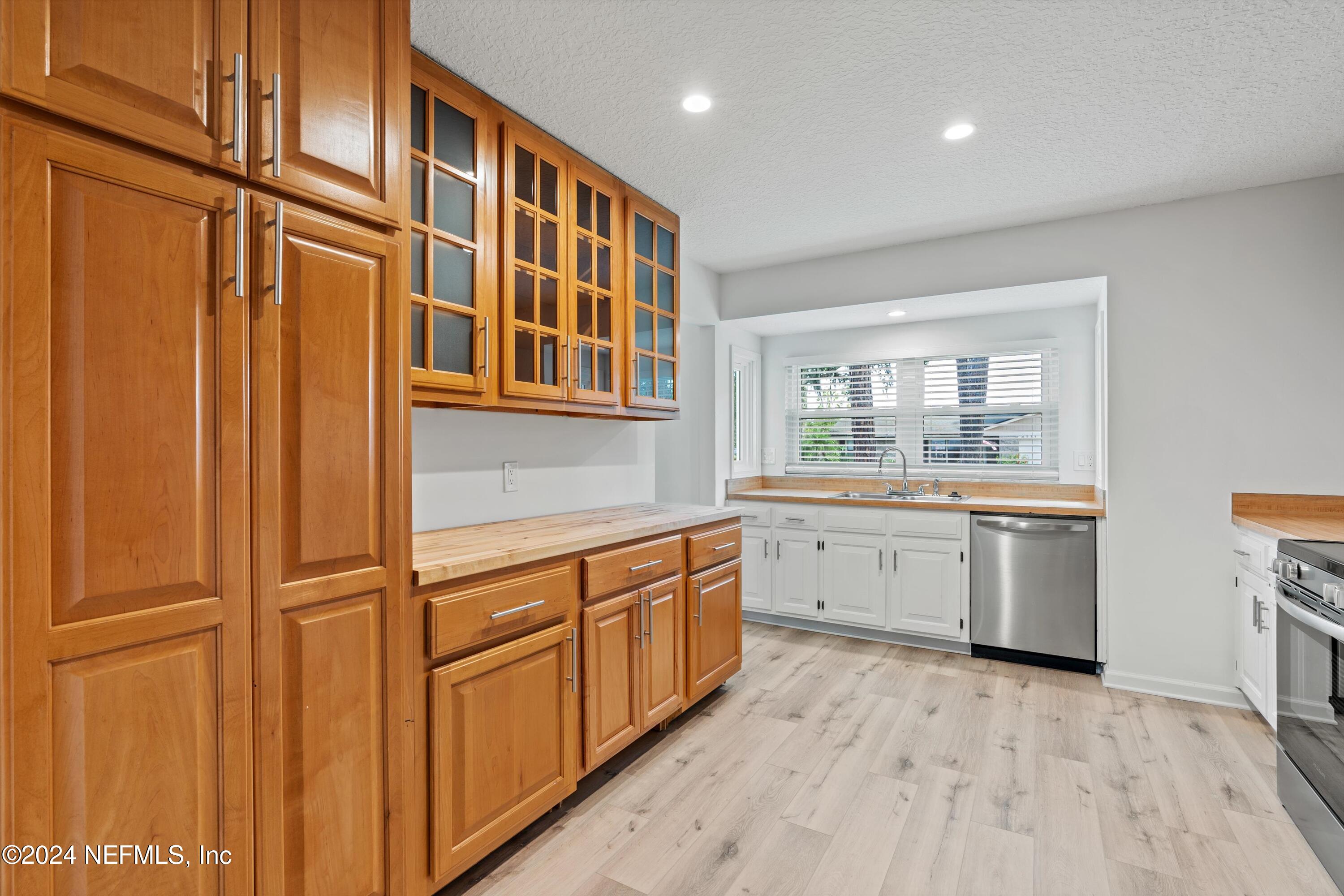 4734 HARPERS FERRY Lane