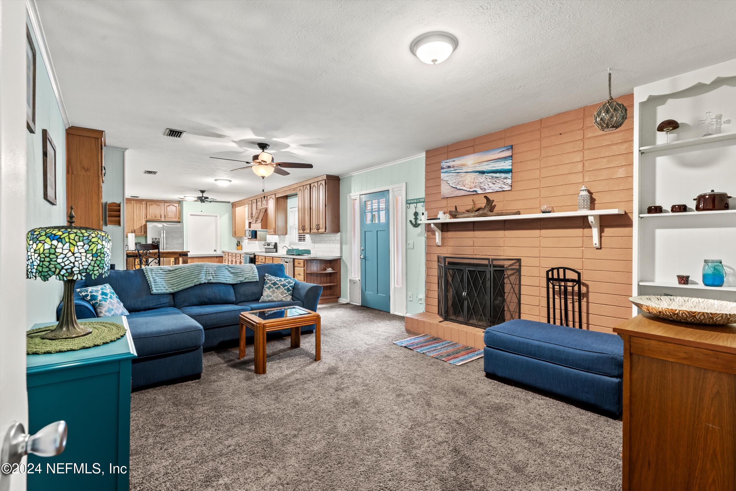 6743 GRACE Lane