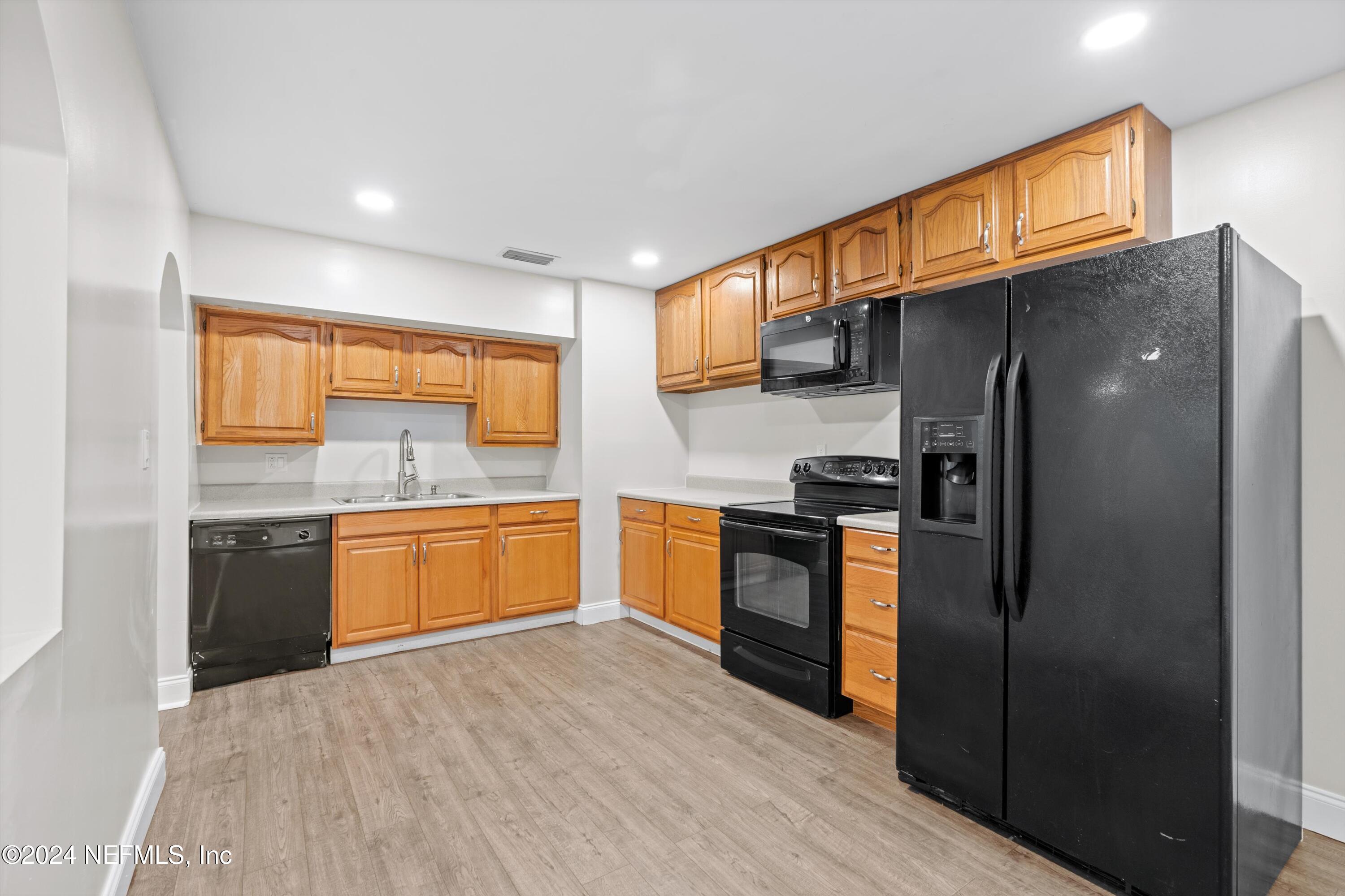 5103 CAIN Lane