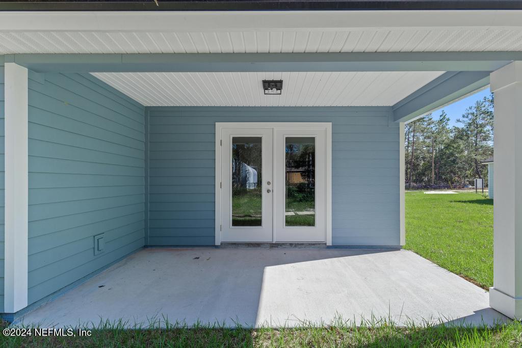 407 RUSTIC Road