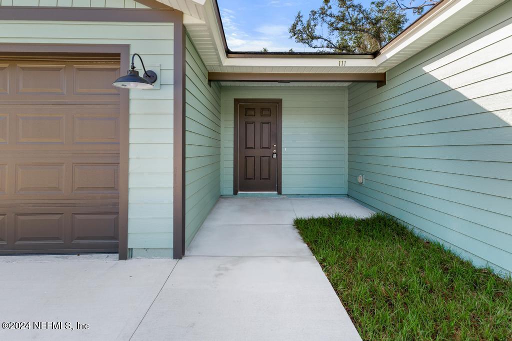 111 BREEZEWAY Avenue
