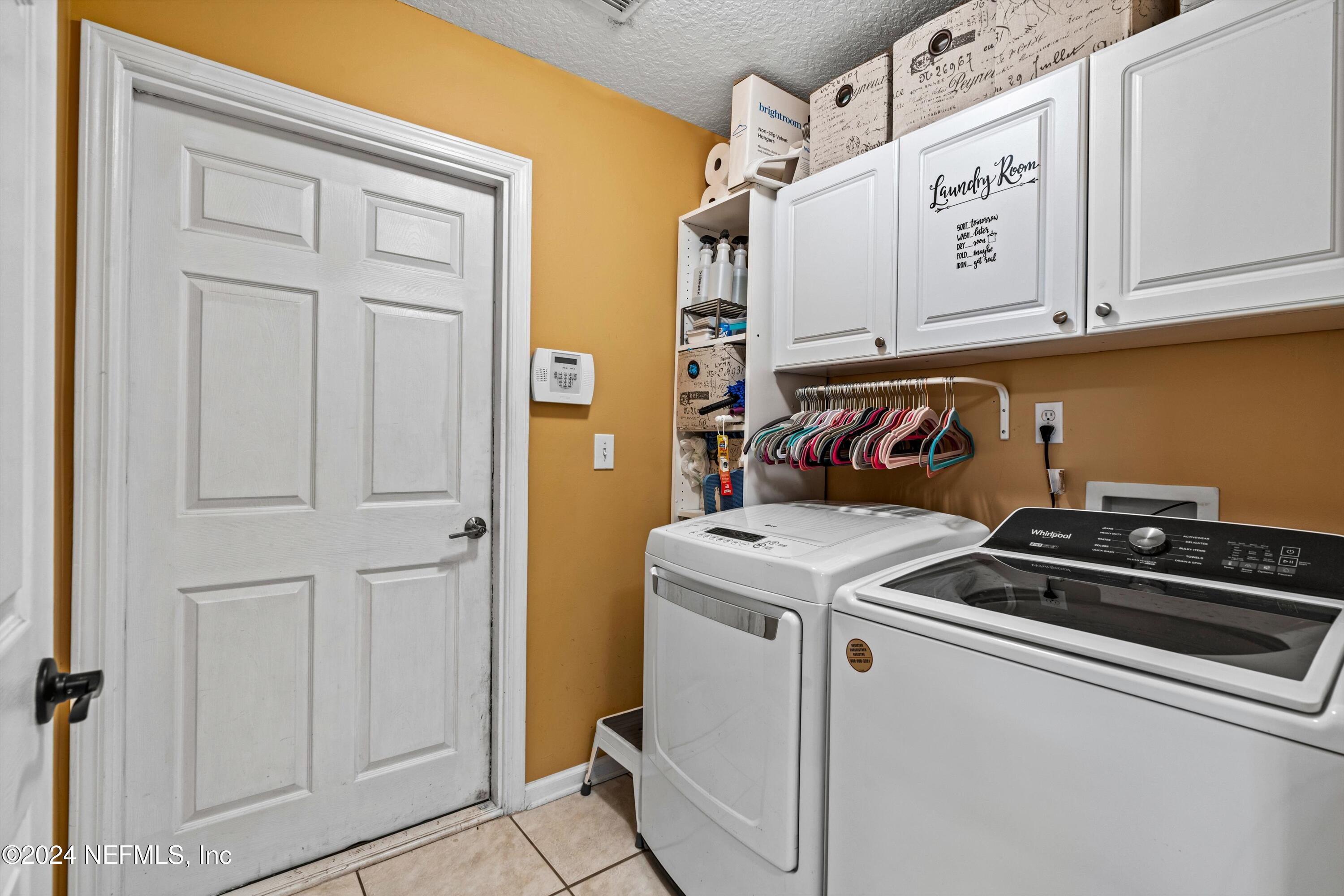 1326 HIGHFIELD Lane