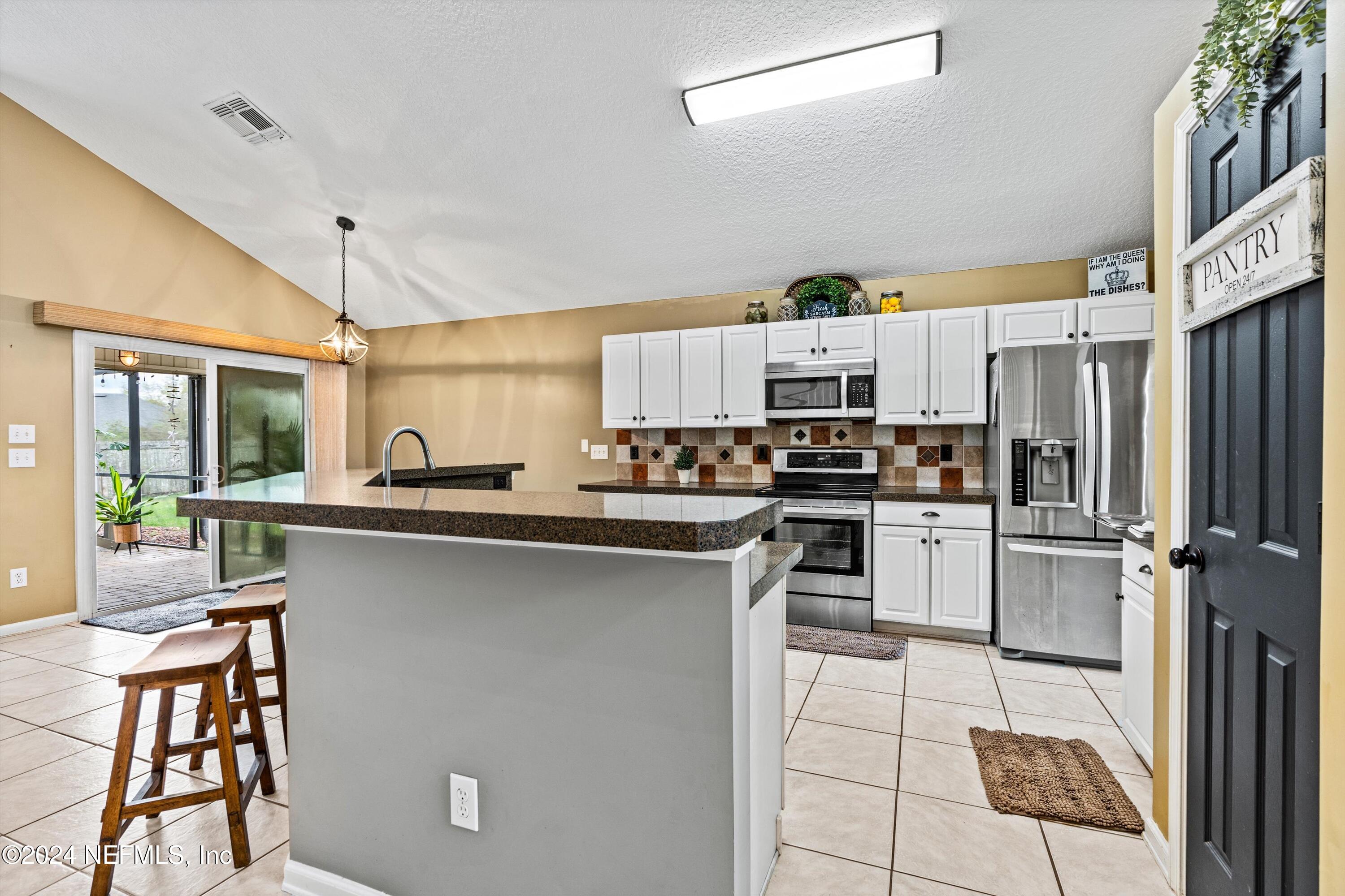 1326 HIGHFIELD Lane