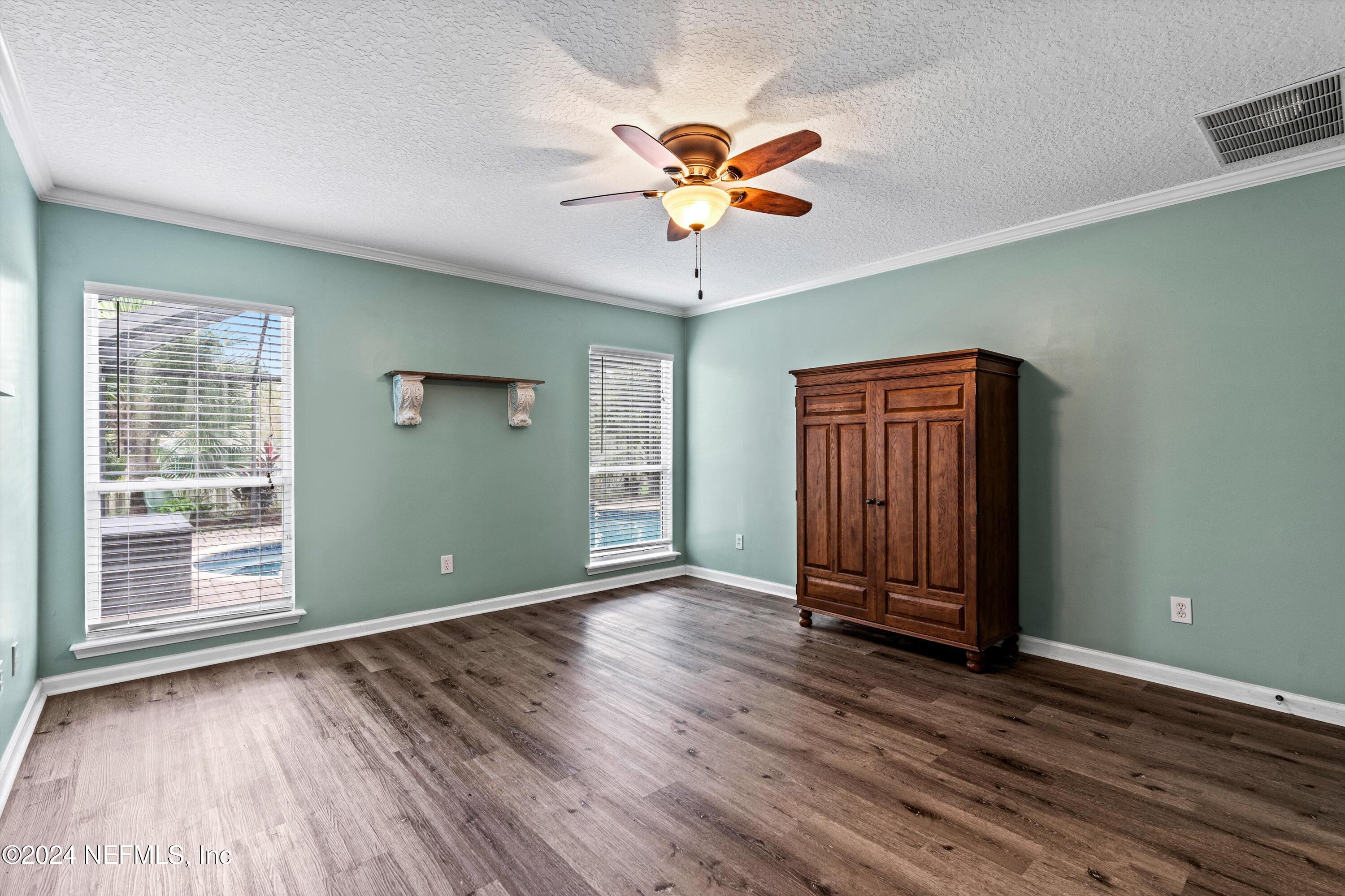 1326 HIGHFIELD Lane