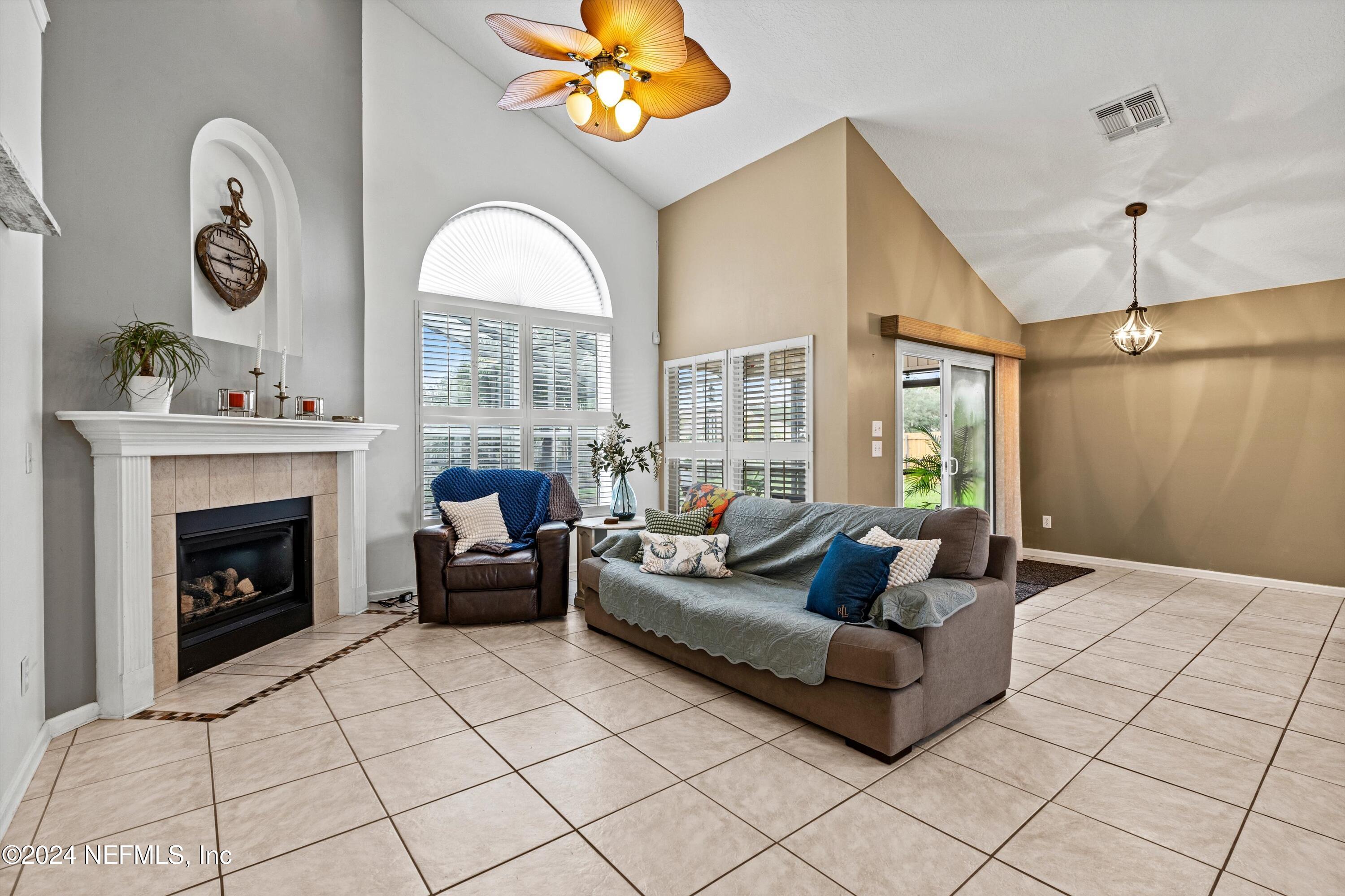 1326 HIGHFIELD Lane