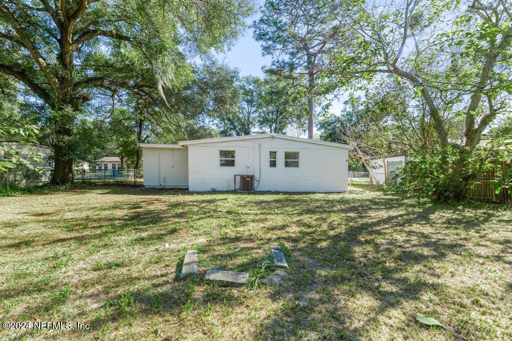 10528 WOOSTER Drive