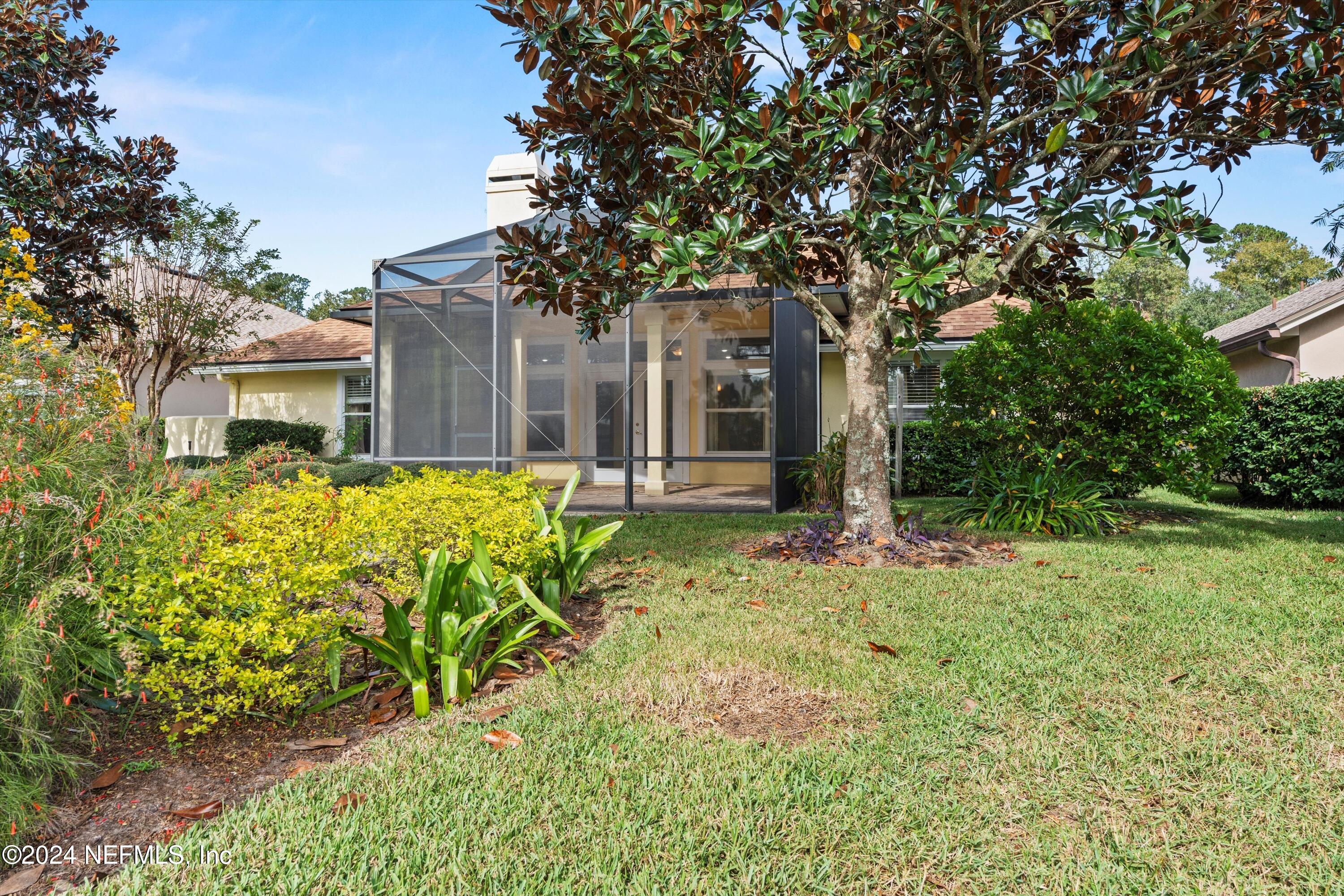 293 EDGE OF WOODS Road