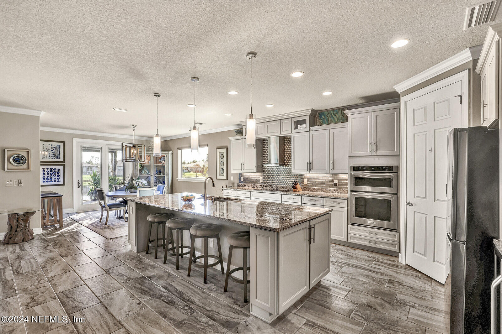 78 BROAD OAK Court