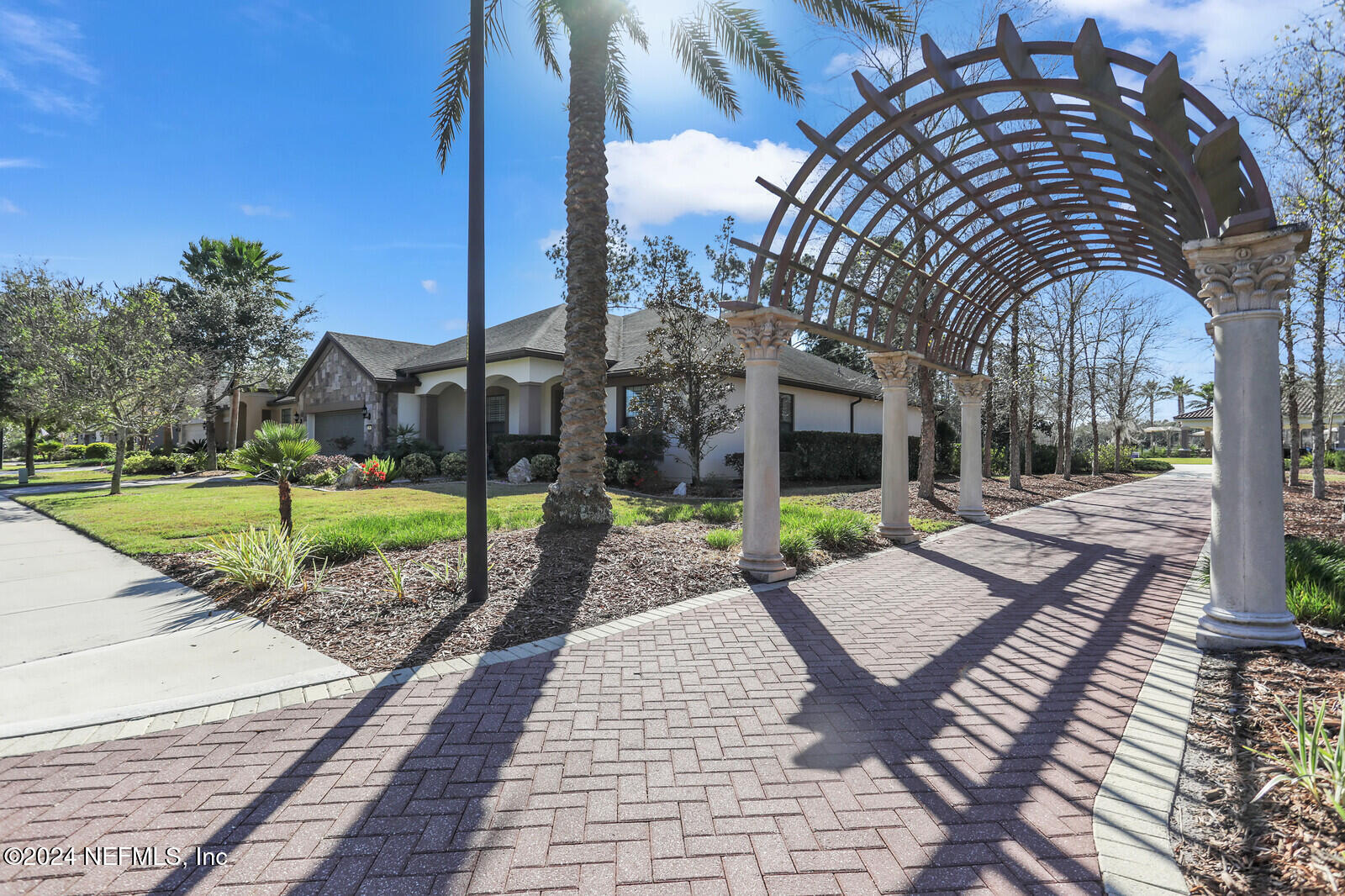78 BROAD OAK Court