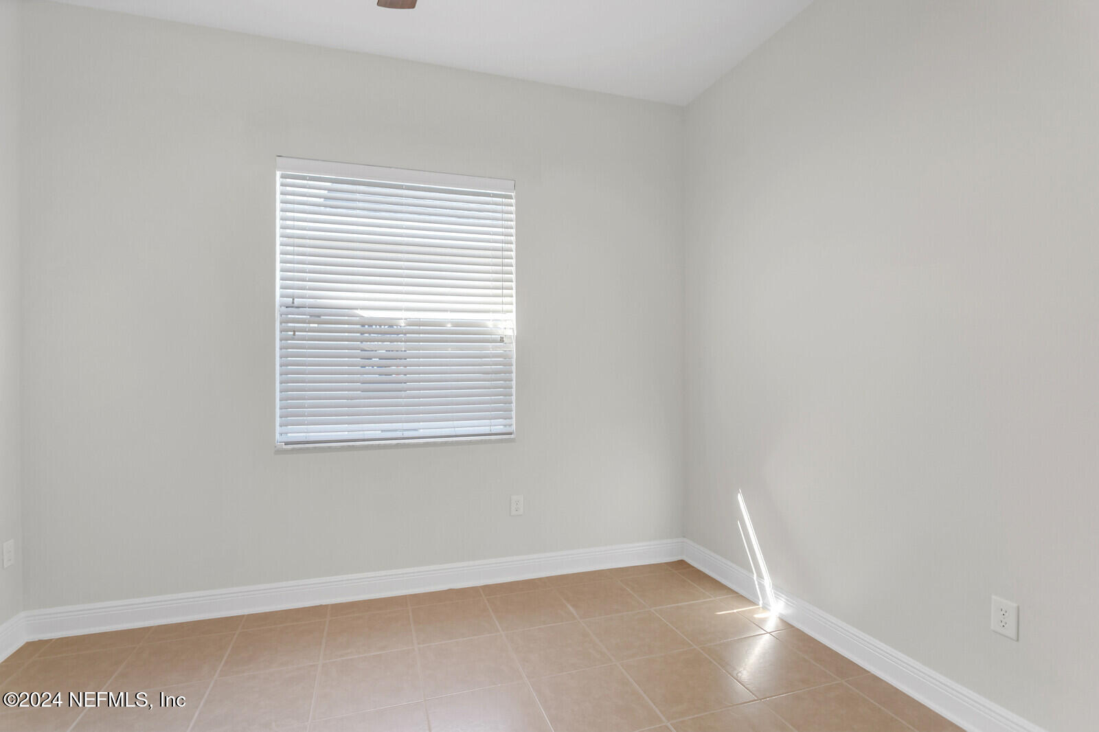 3247 GRASSGLEN Place