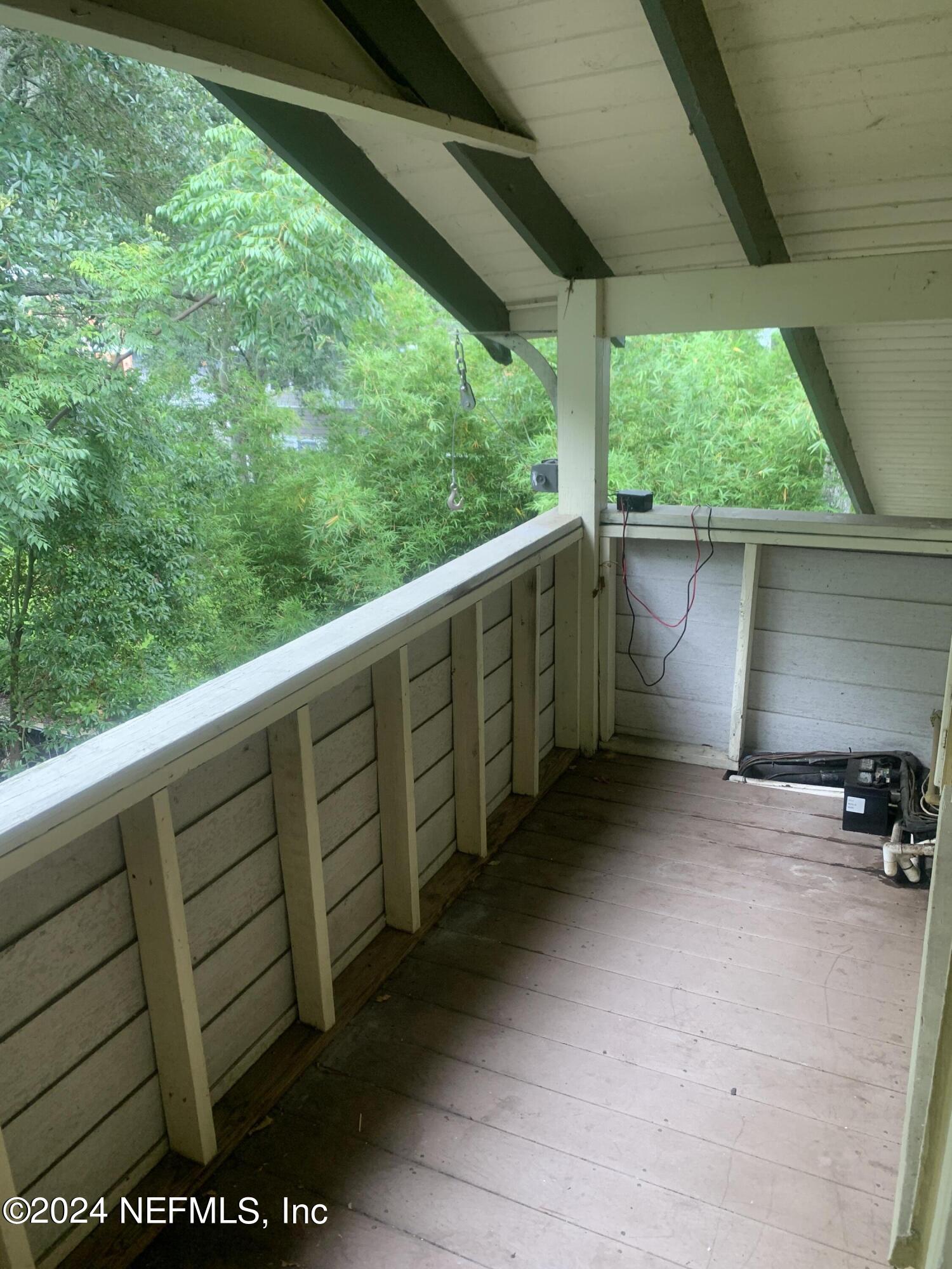 2125 RIVER Boulevard