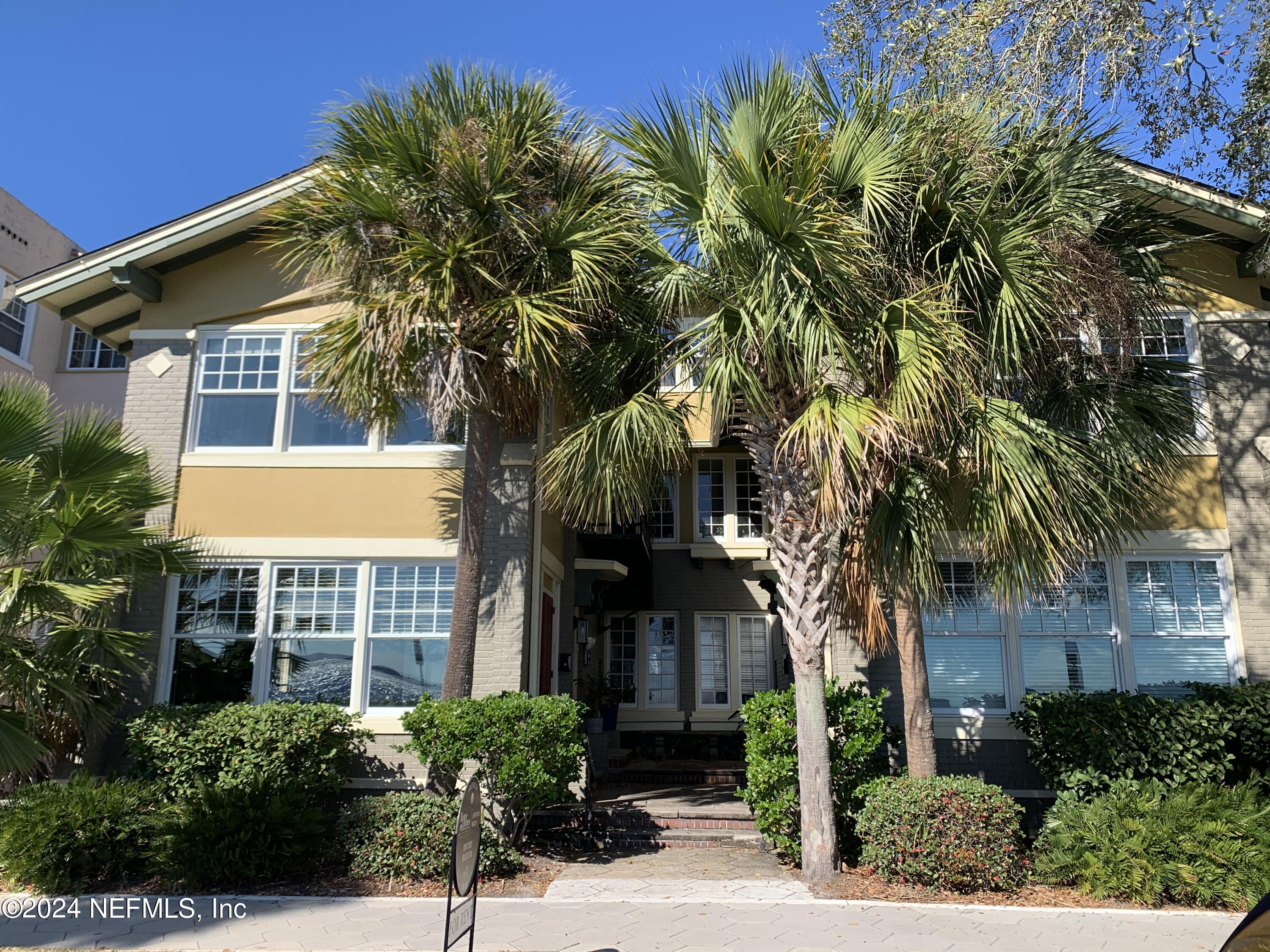 2125 RIVER Boulevard