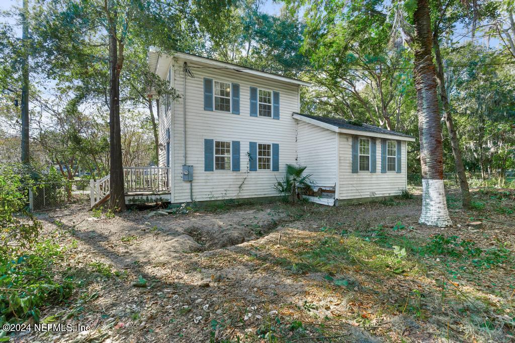 7148 WAKEFIELD Avenue