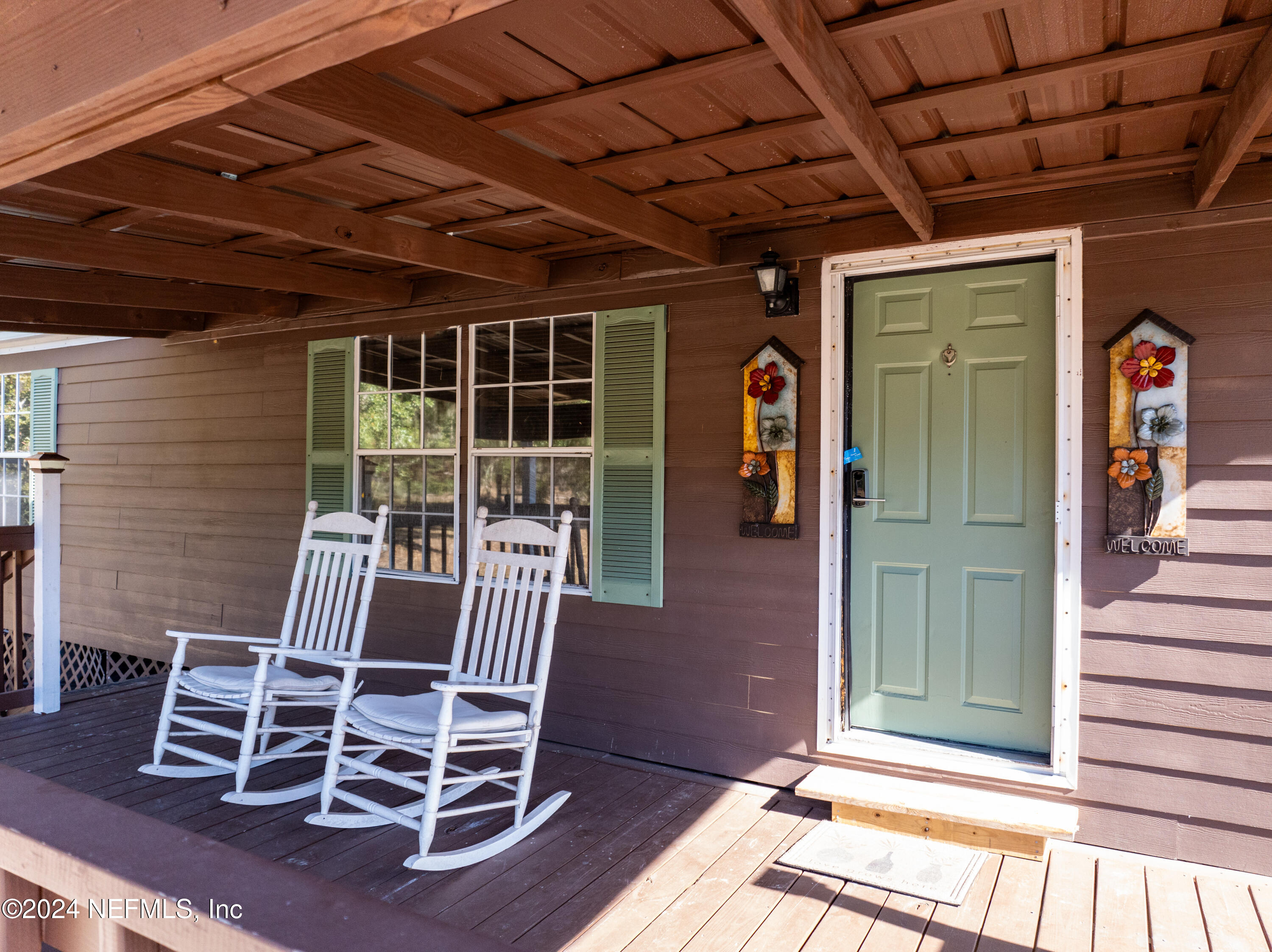 489 SW MURDOCK Court