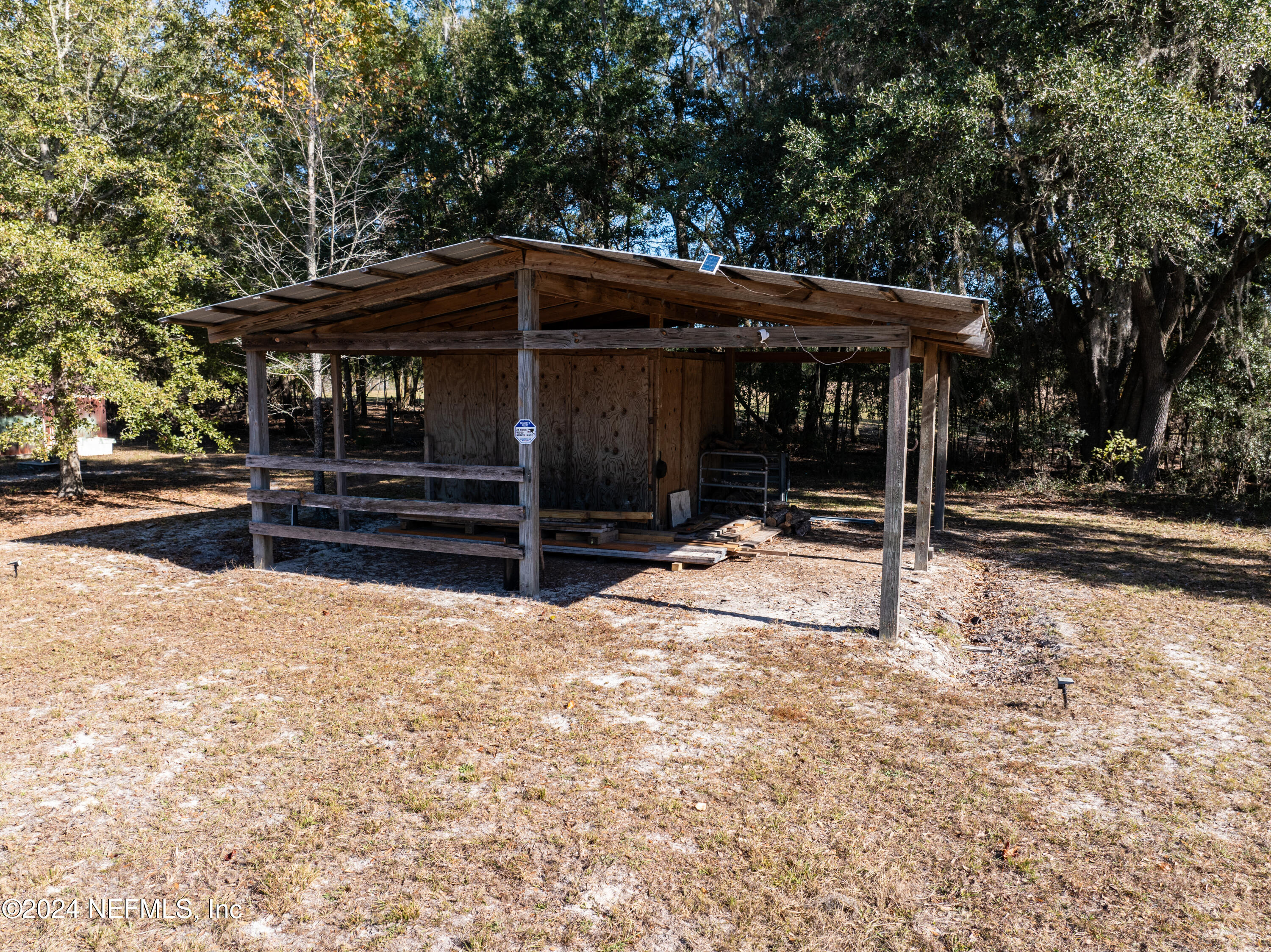 489 SW MURDOCK Court