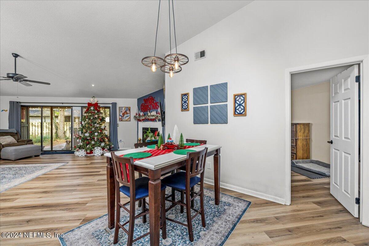 4812 WETHERSFIELD Place W