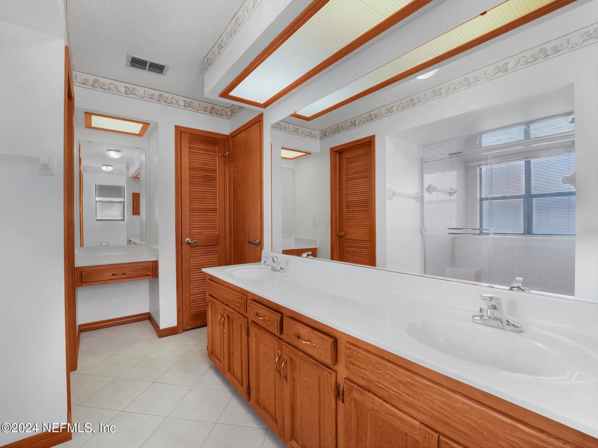 3165 OLD PORT Circle E