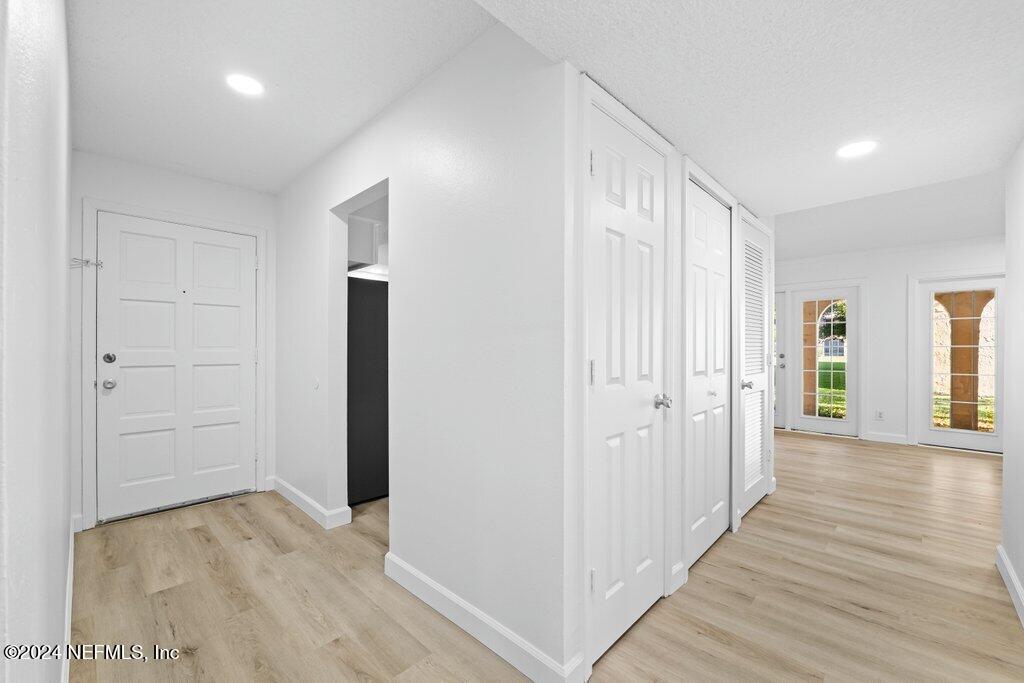 6515 LA MIRADA Drive W, 7