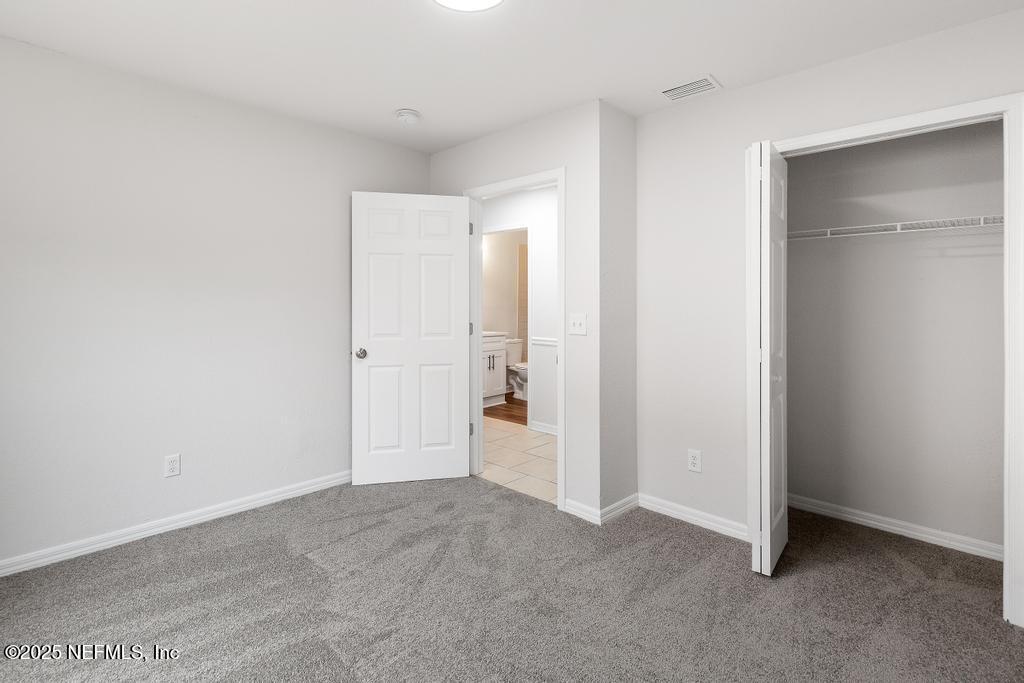 5529 BENNINGTON Drive