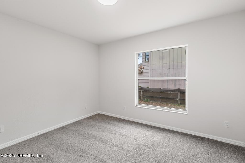 5529 BENNINGTON Drive