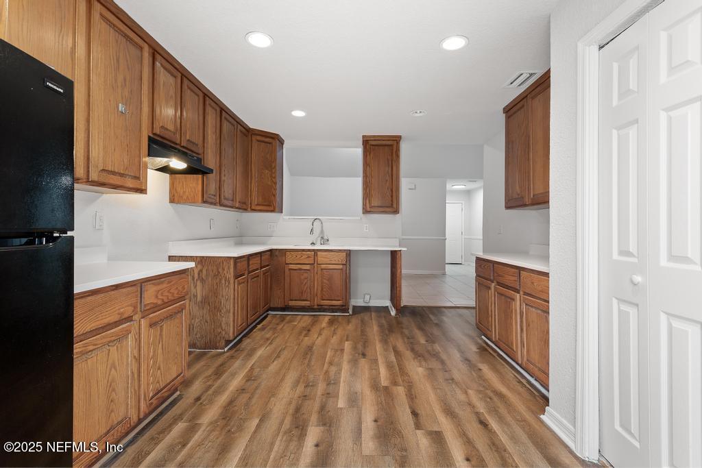 5529 BENNINGTON Drive