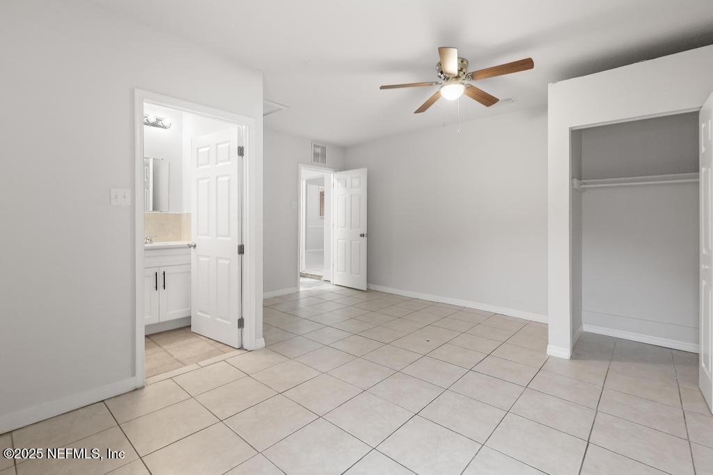 5529 BENNINGTON Drive