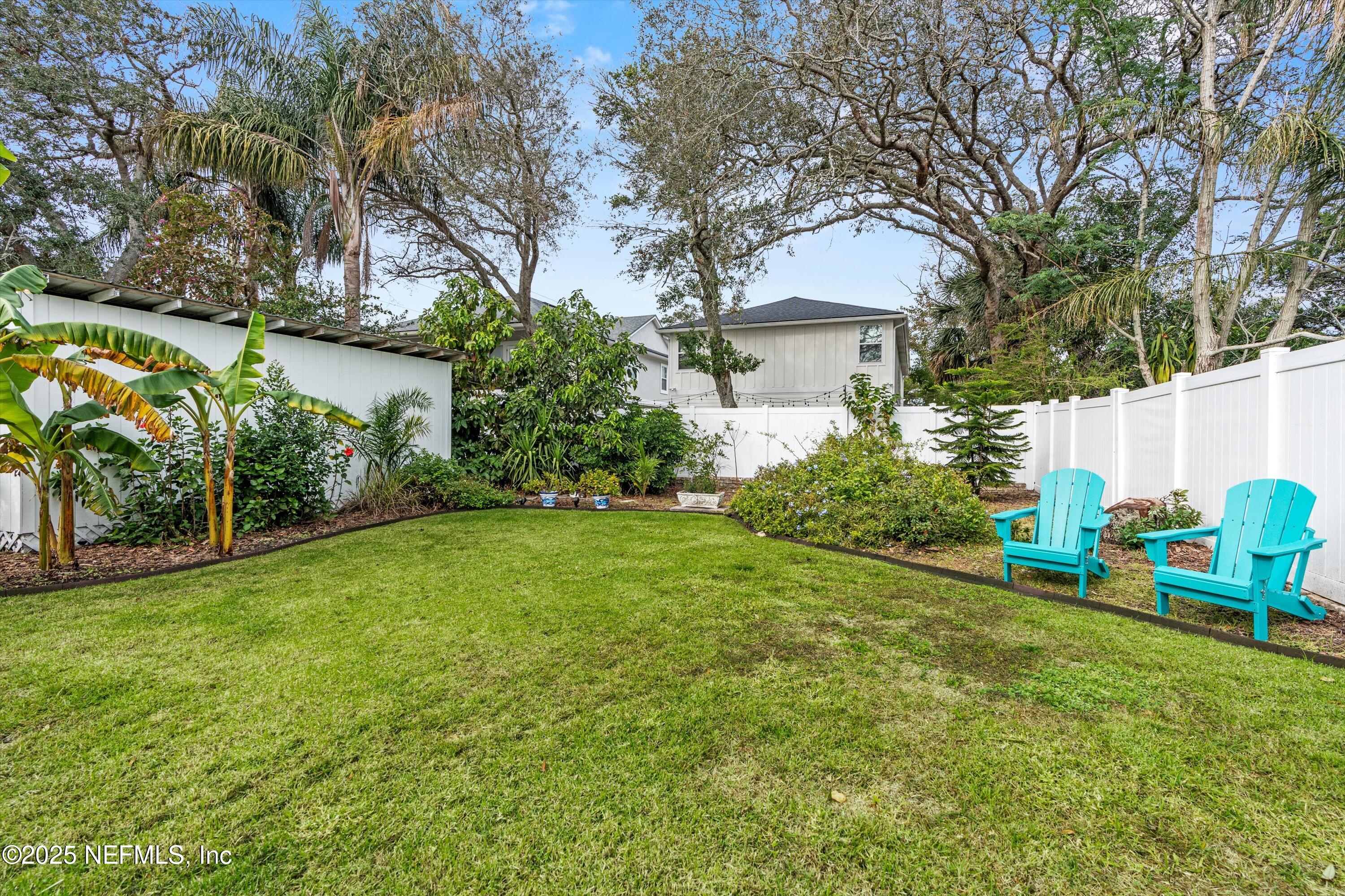 823-A 10TH Avenue S