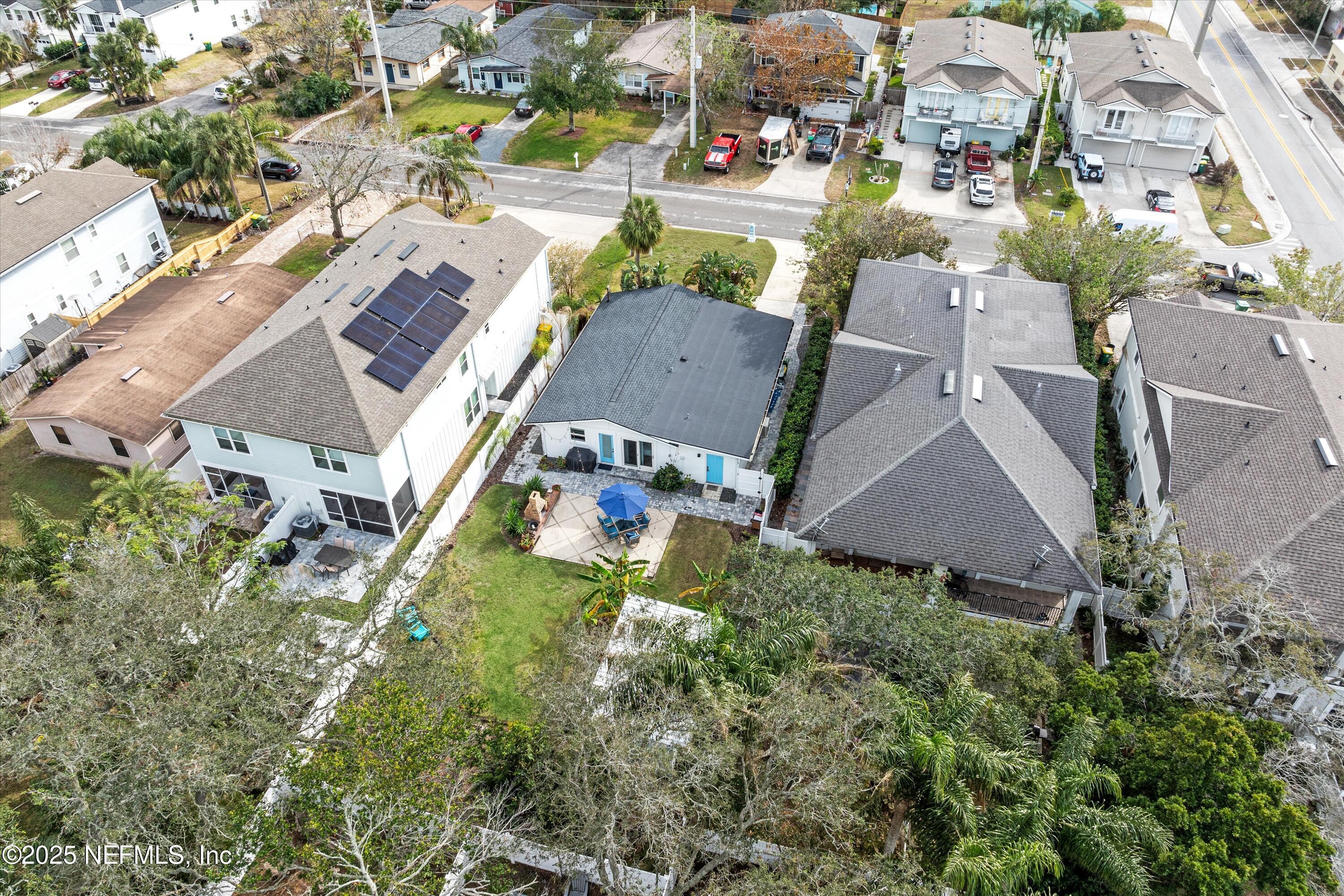 823-A 10TH Avenue S