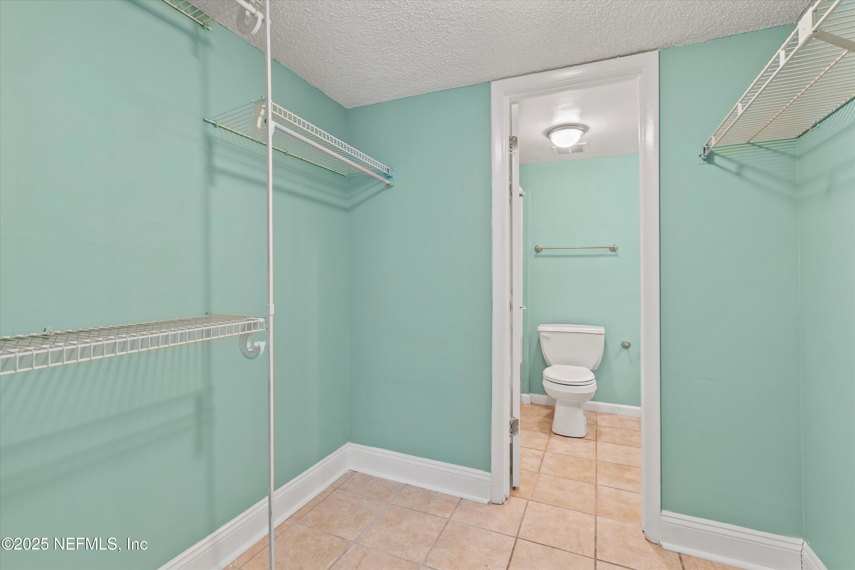 3737 LORETTO Road, 701