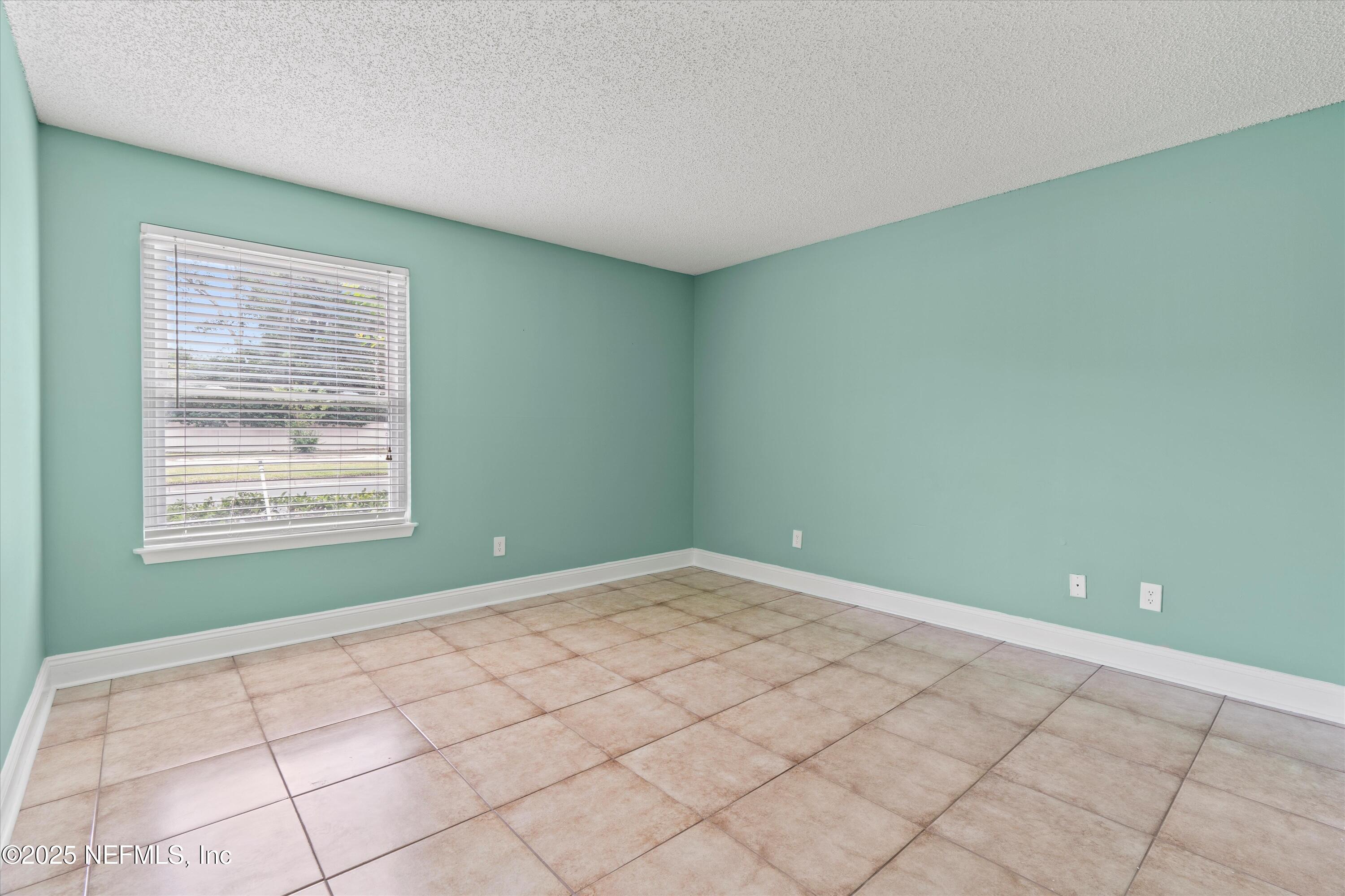 3737 LORETTO Road, 701