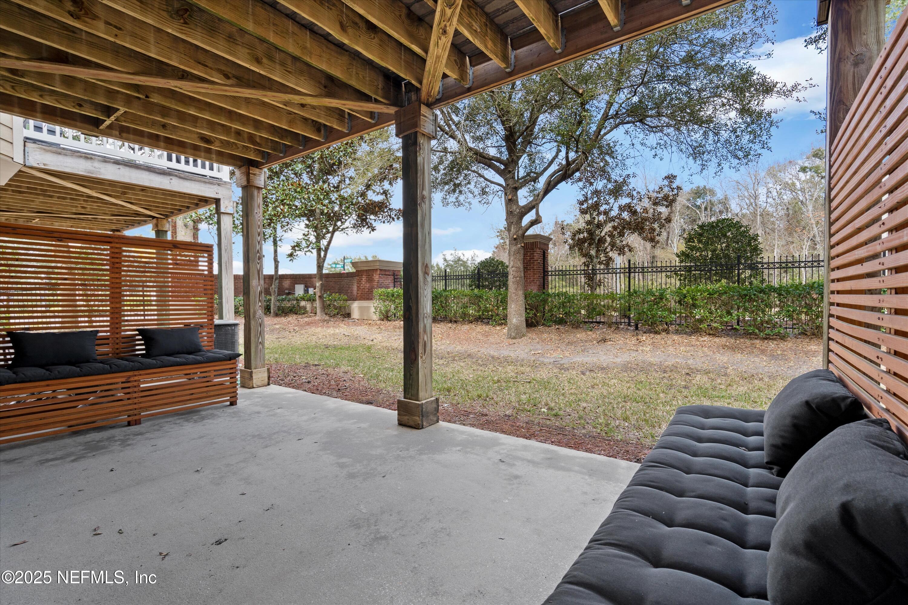 4215 STUDIO PARK Avenue