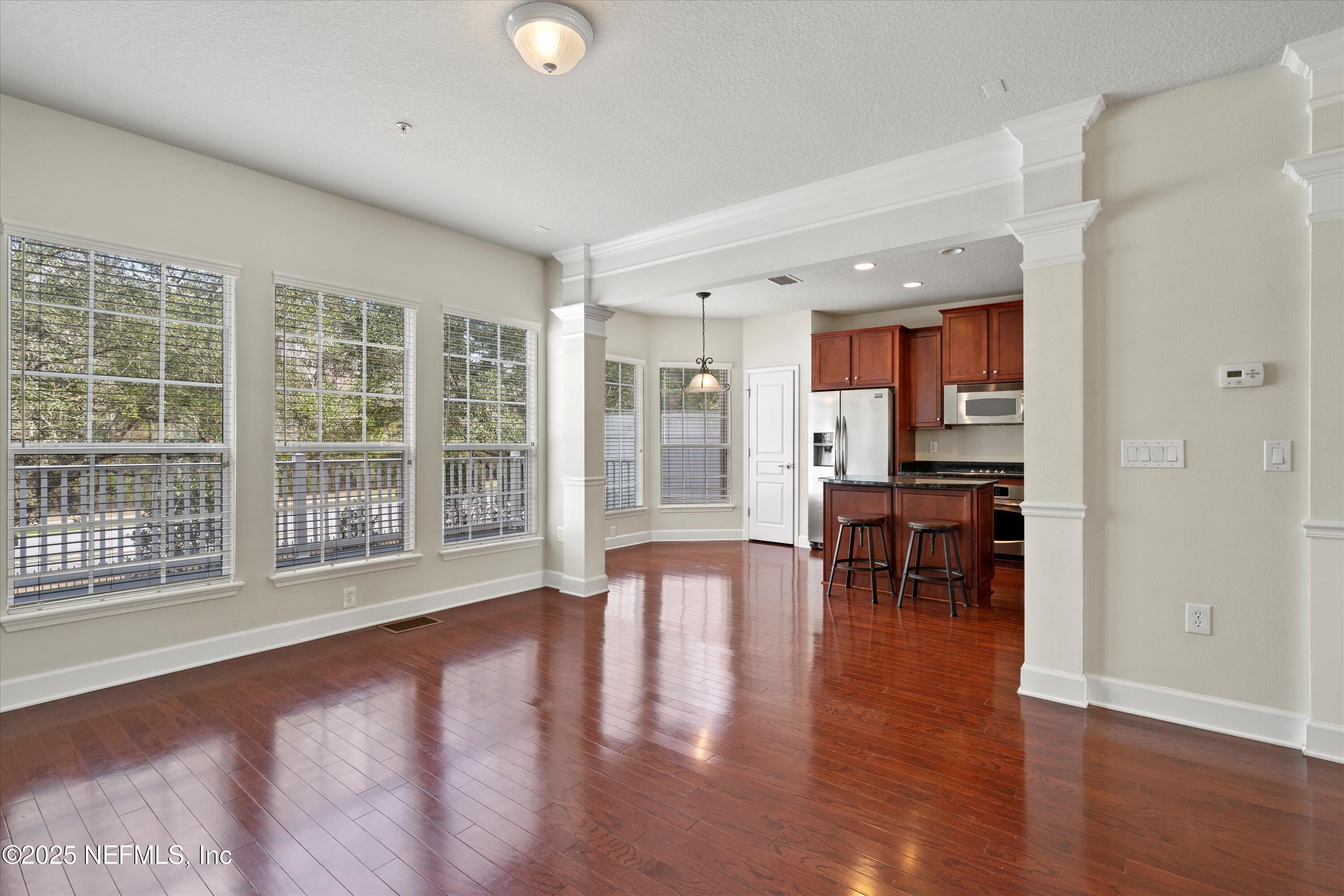 4215 STUDIO PARK Avenue