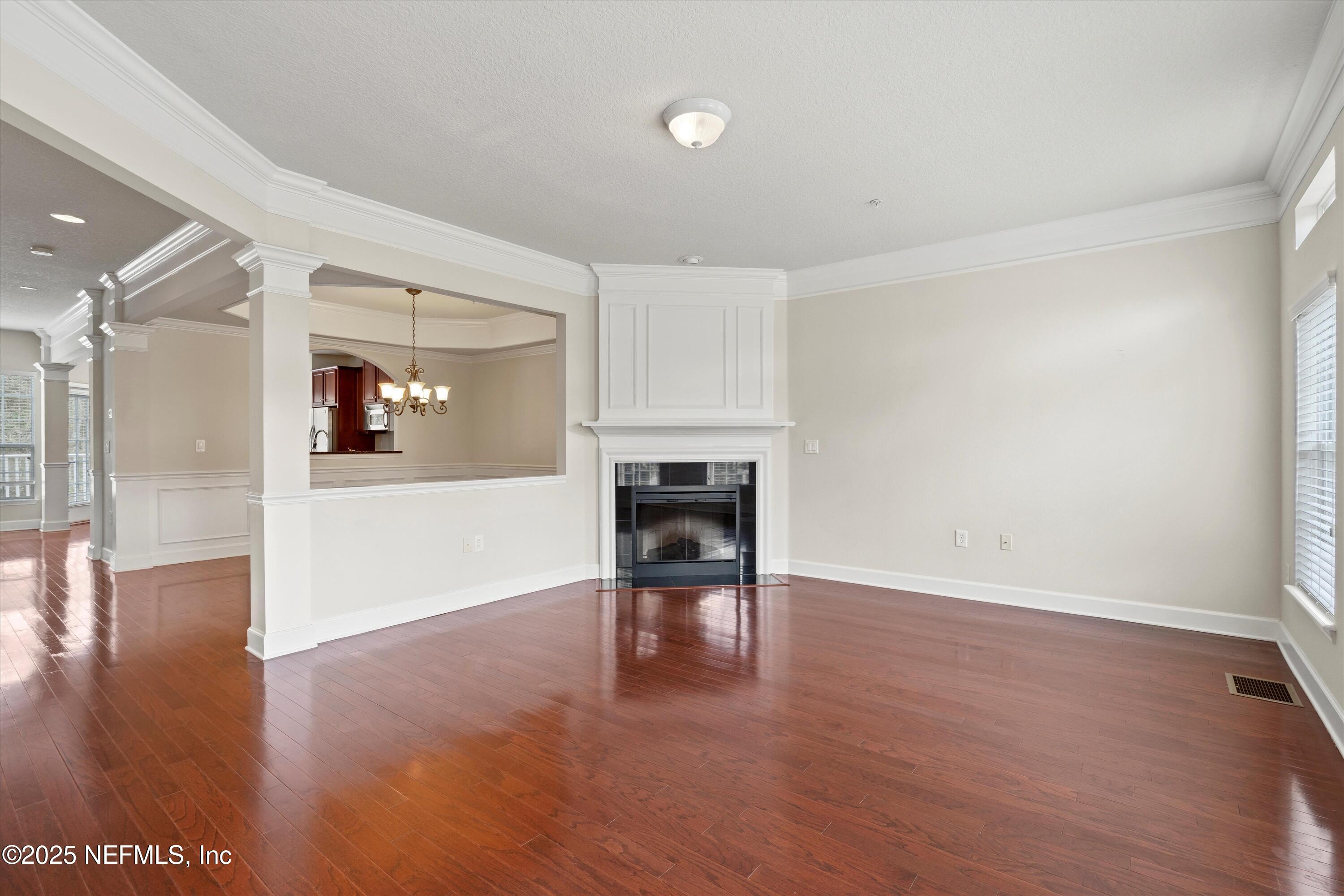 4215 STUDIO PARK Avenue