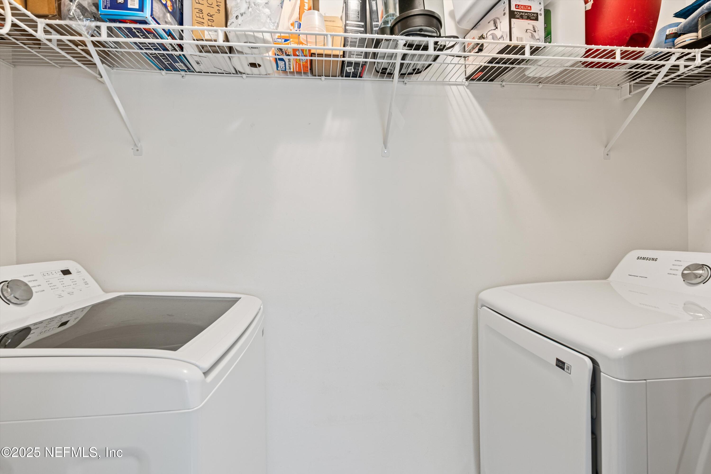 13715 RICHMOND PARK Drive N, 1201