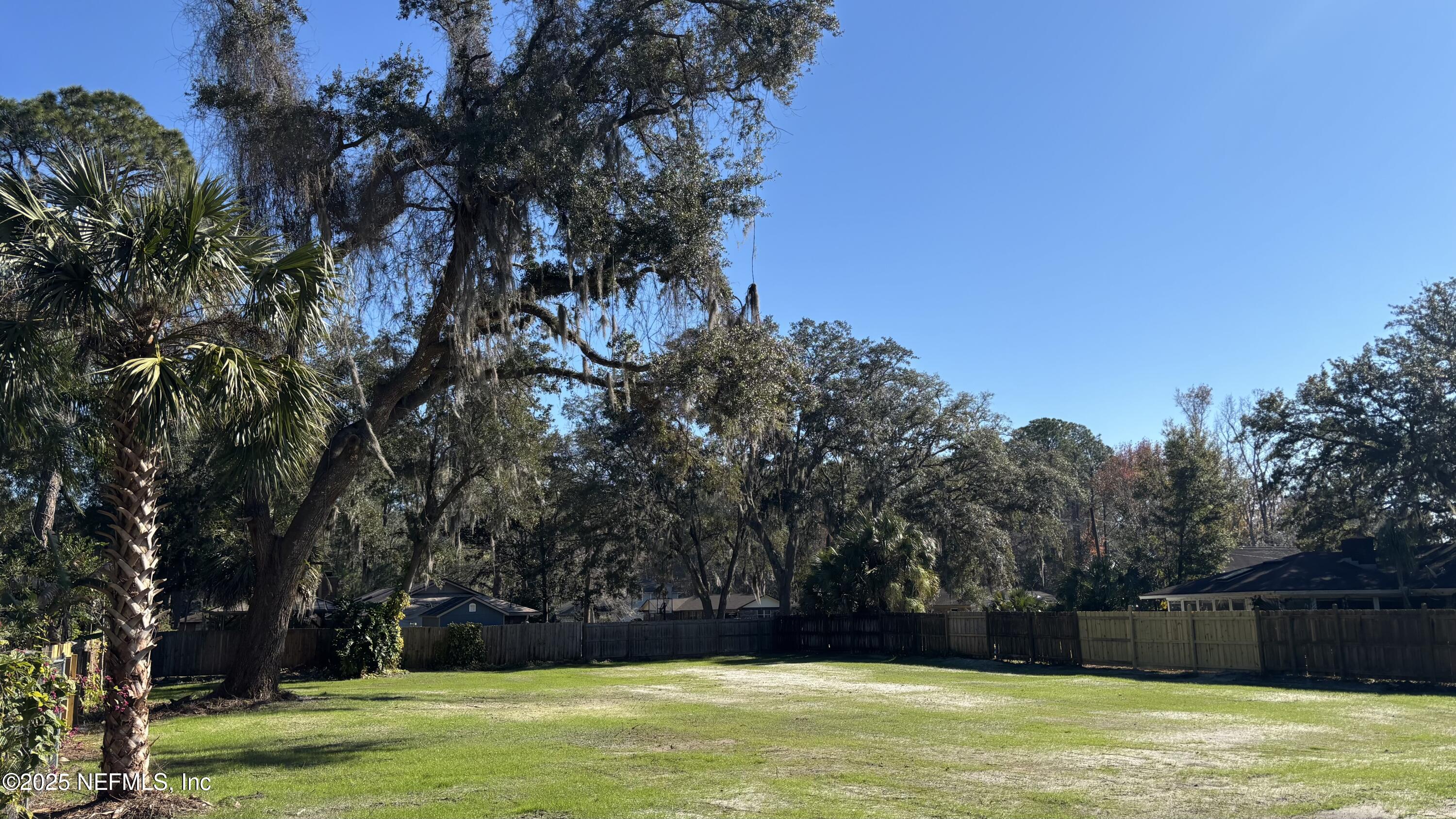 961 FRUITWOOD Drive