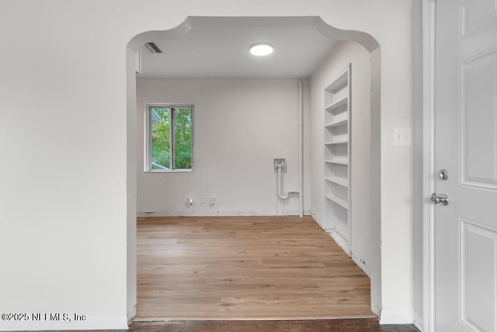 2178 ALLANDALE Circle N