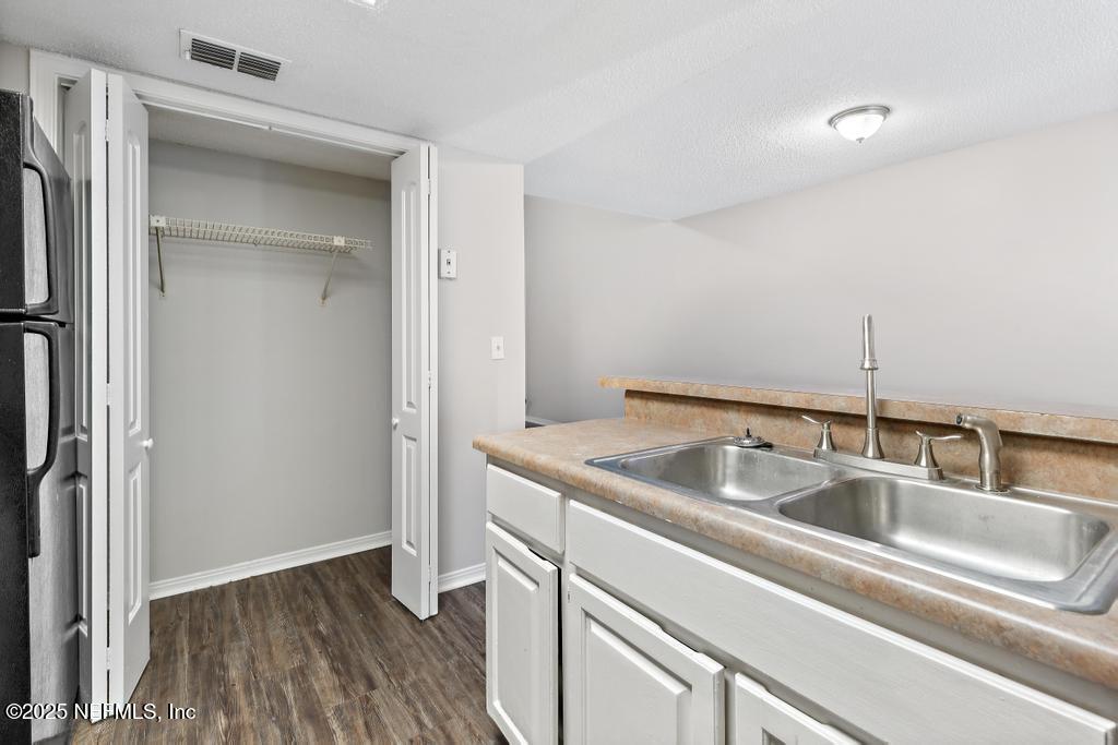 7629 MELISSA Court N