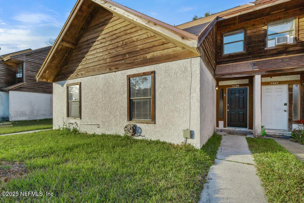 7629 MELISSA Court N