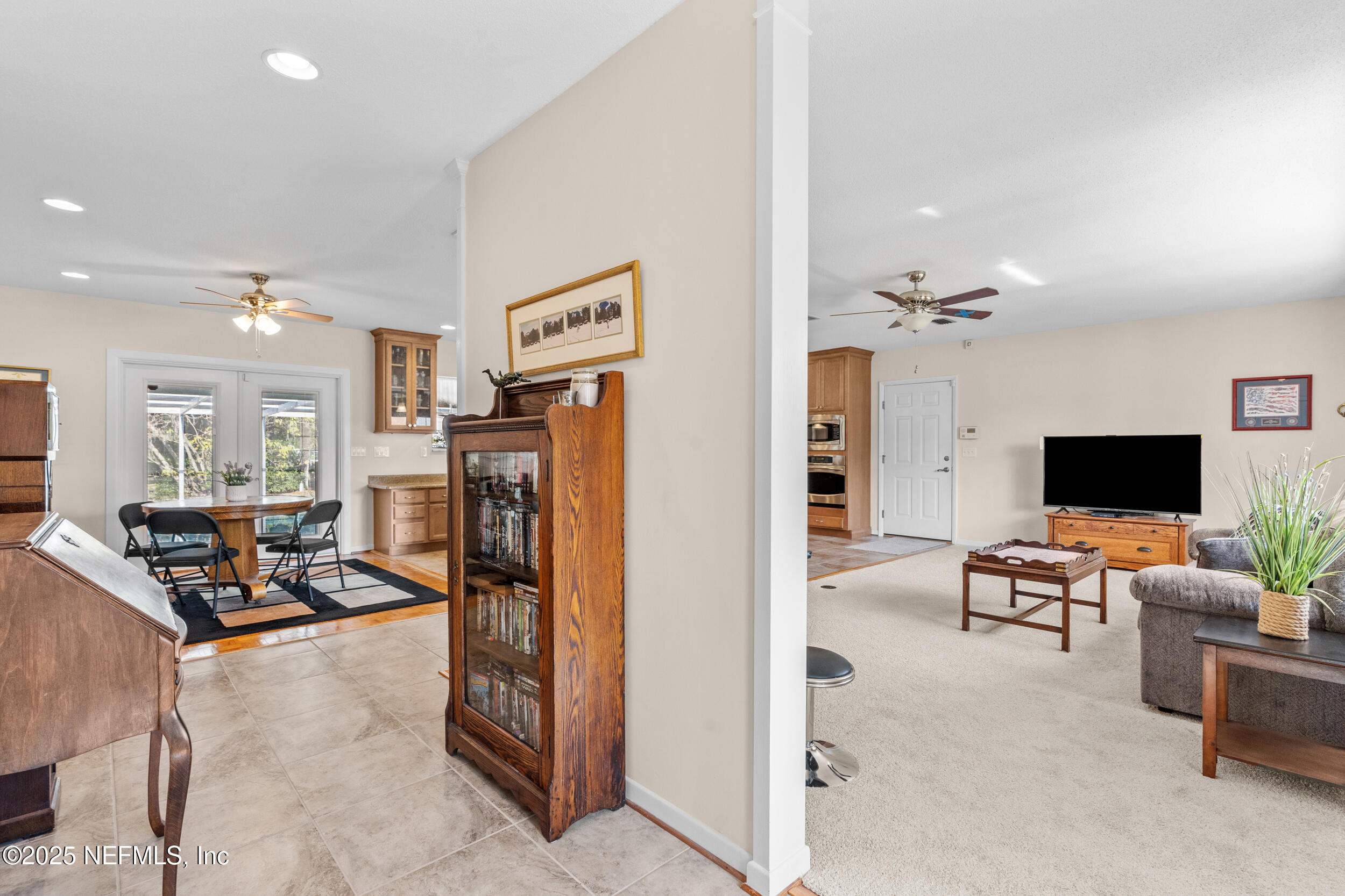 1075 ROLLING ACRES Drive, DeLand