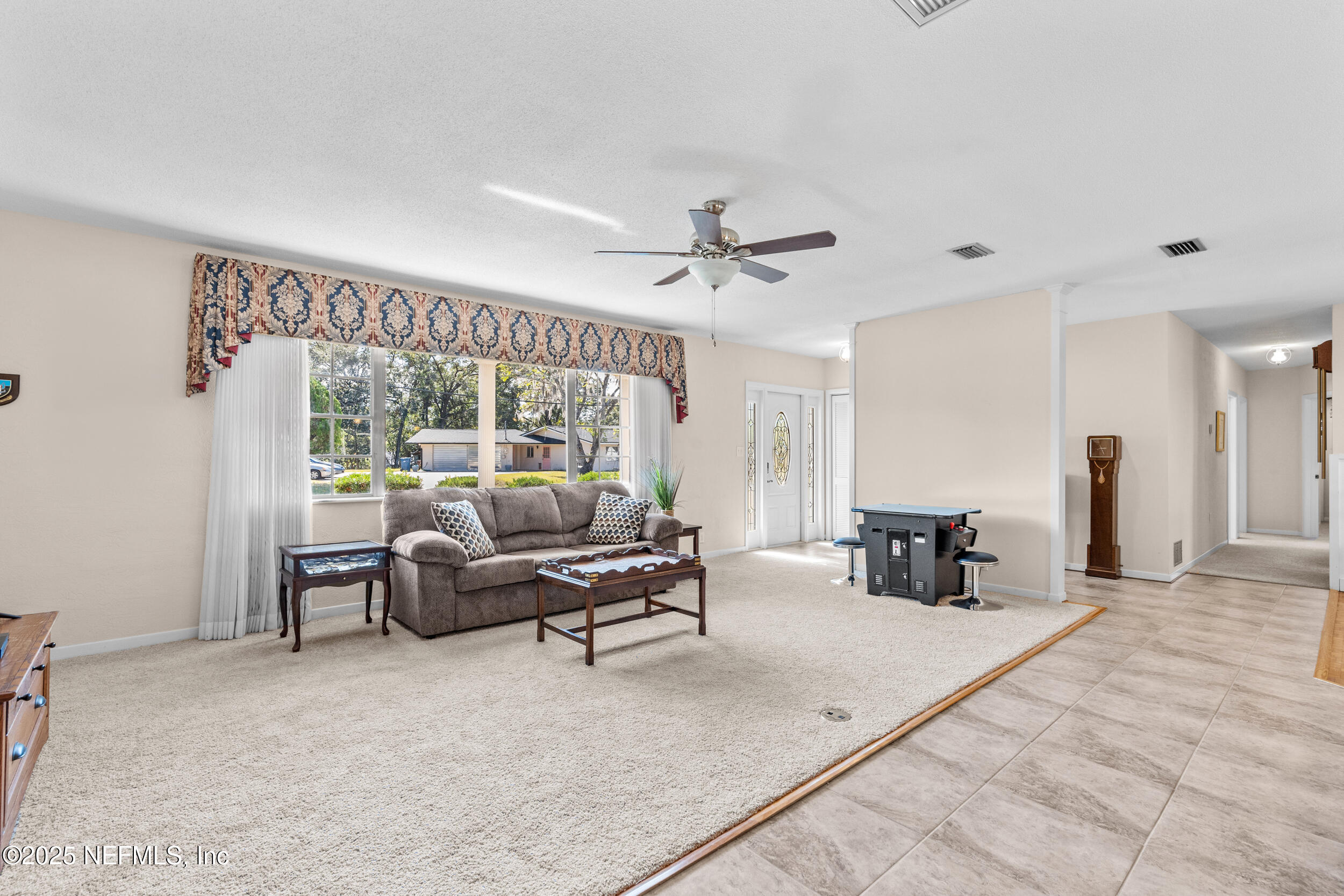 1075 ROLLING ACRES Drive, DeLand