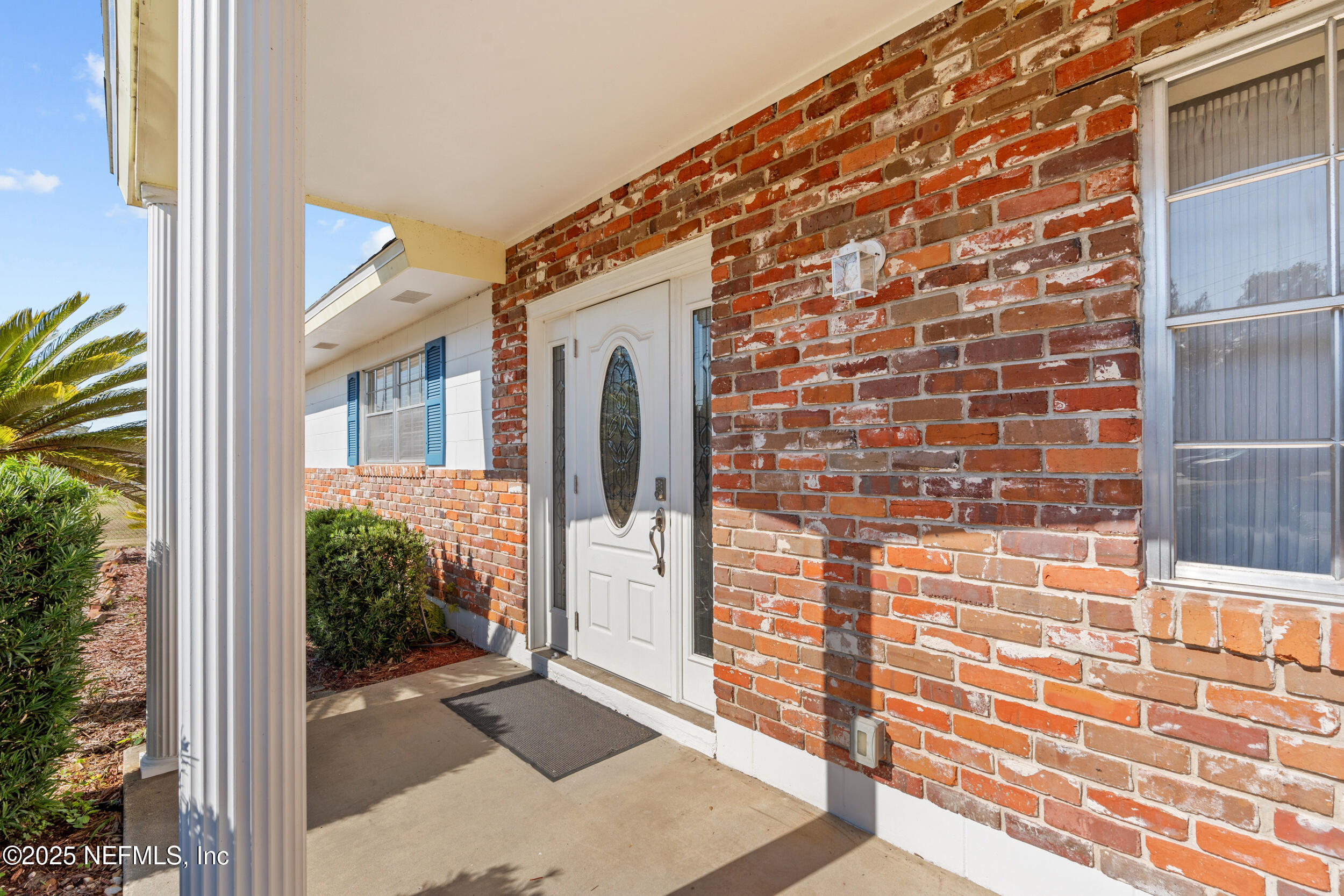 1075 ROLLING ACRES Drive, DeLand