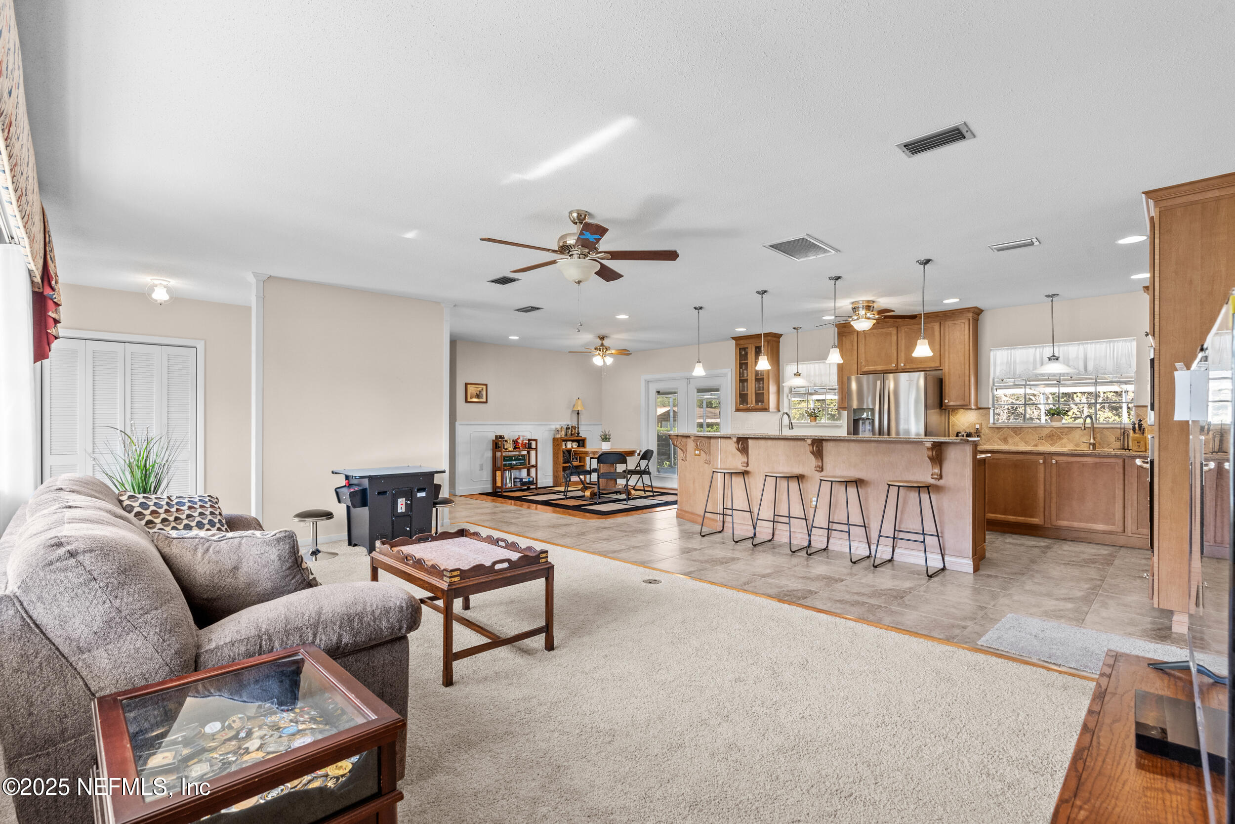 1075 ROLLING ACRES Drive, DeLand