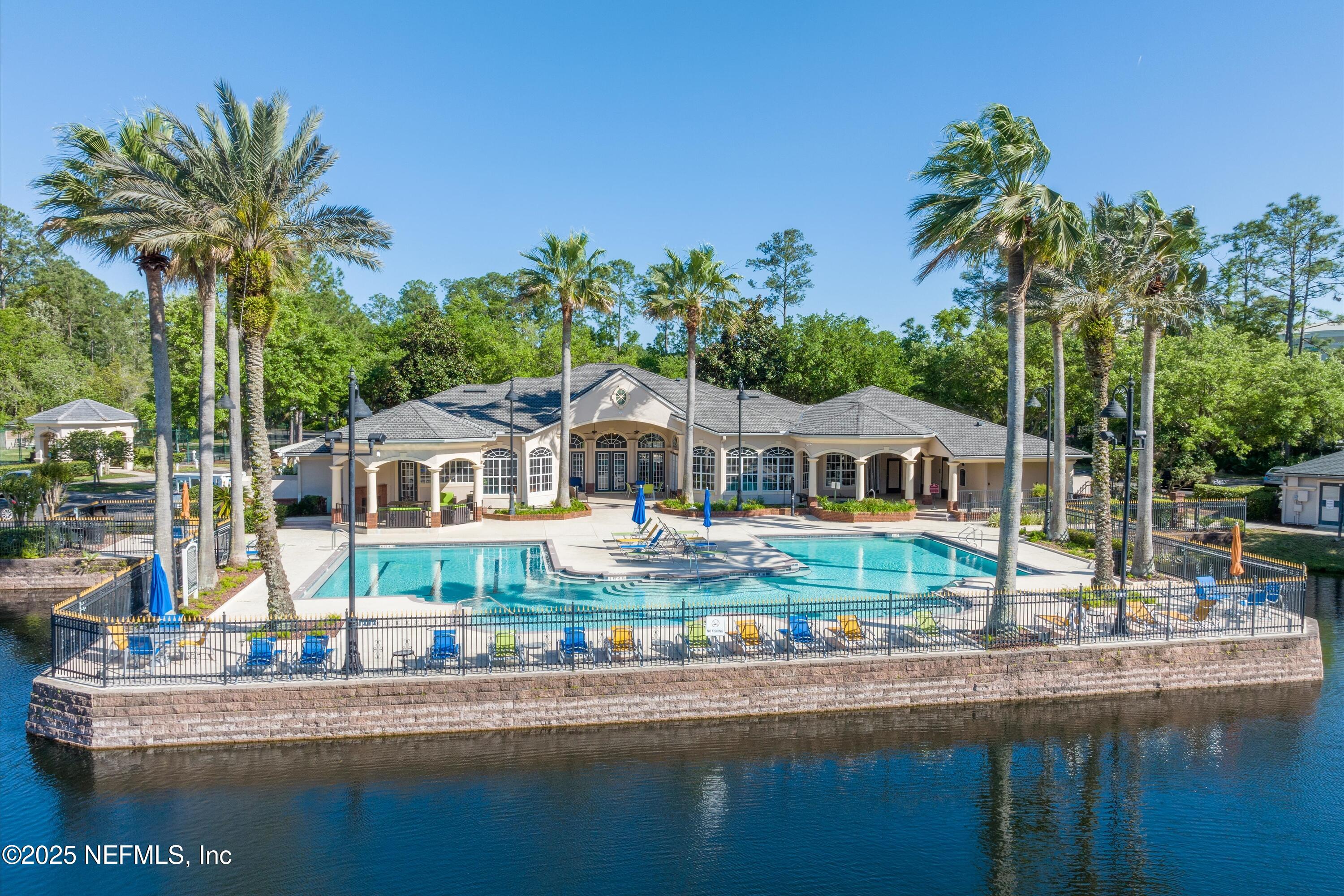 13810 SUTTON PARK Drive, 818