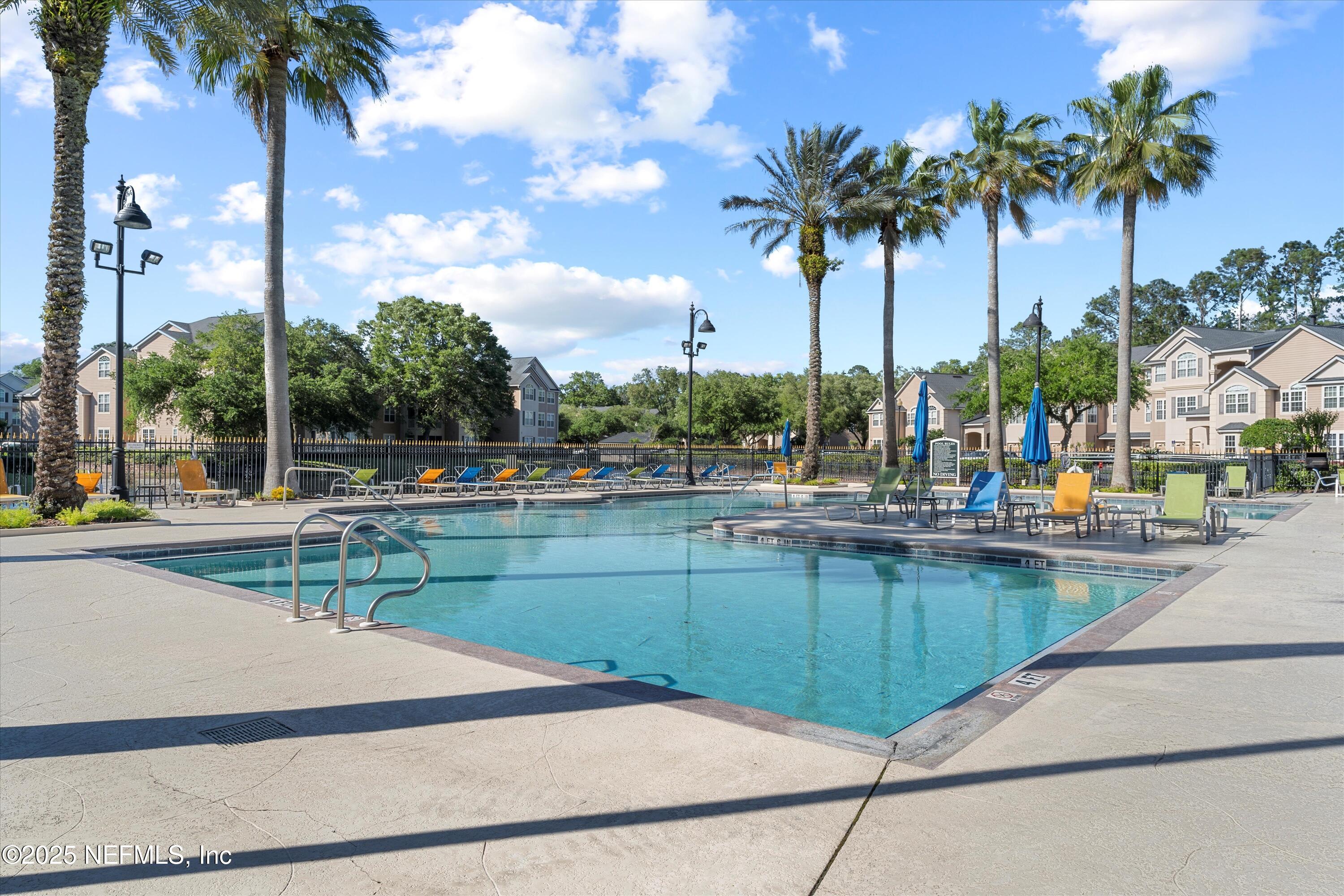 13810 SUTTON PARK Drive, 818