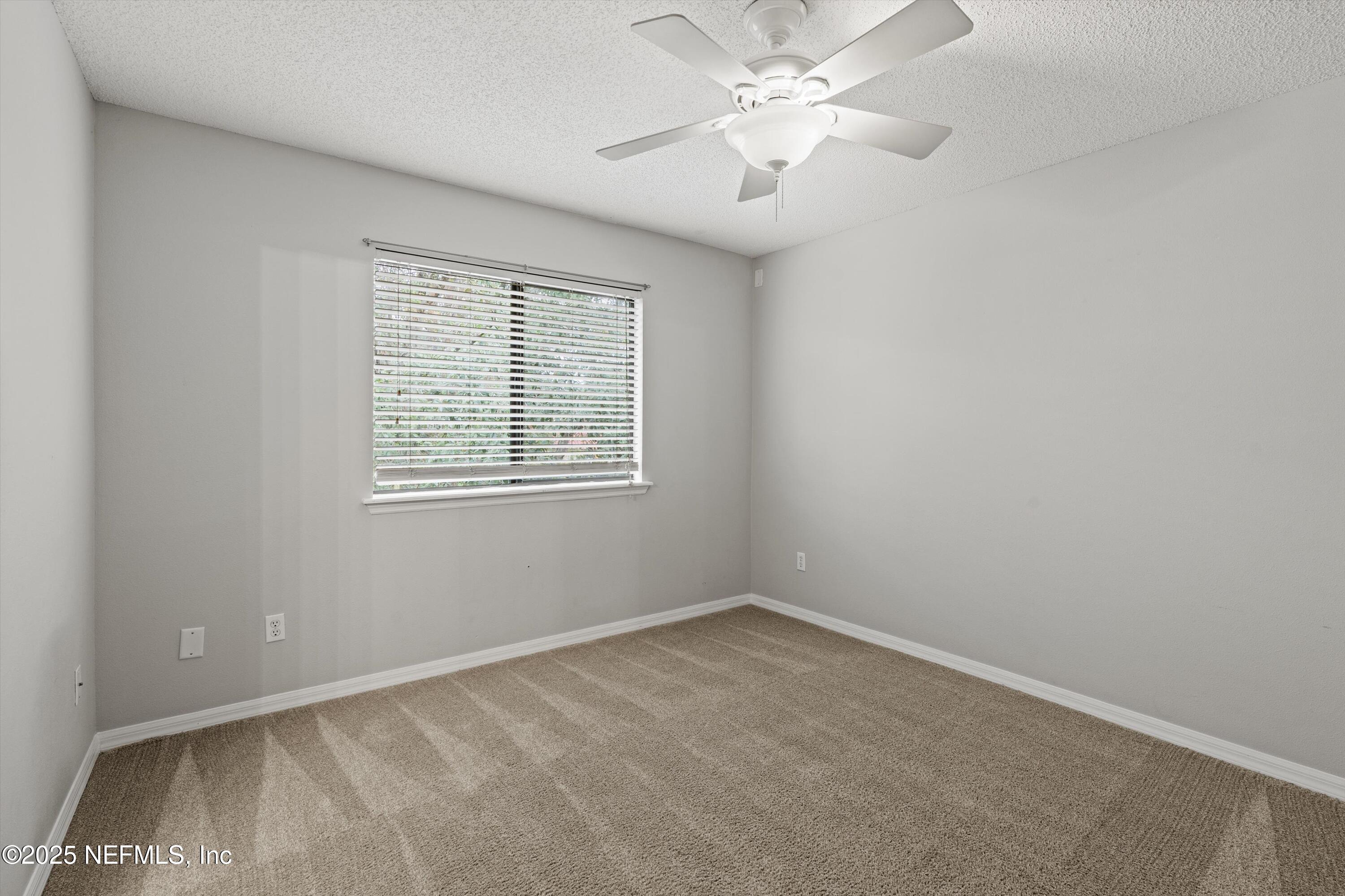407 HONEYCOMB Way