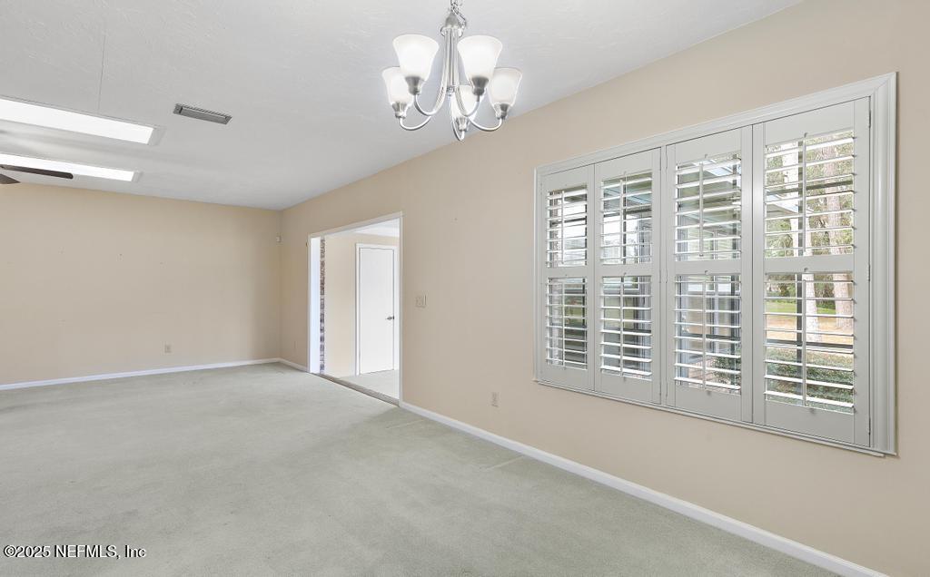 9252 SAN JOSE Boulevard, 901