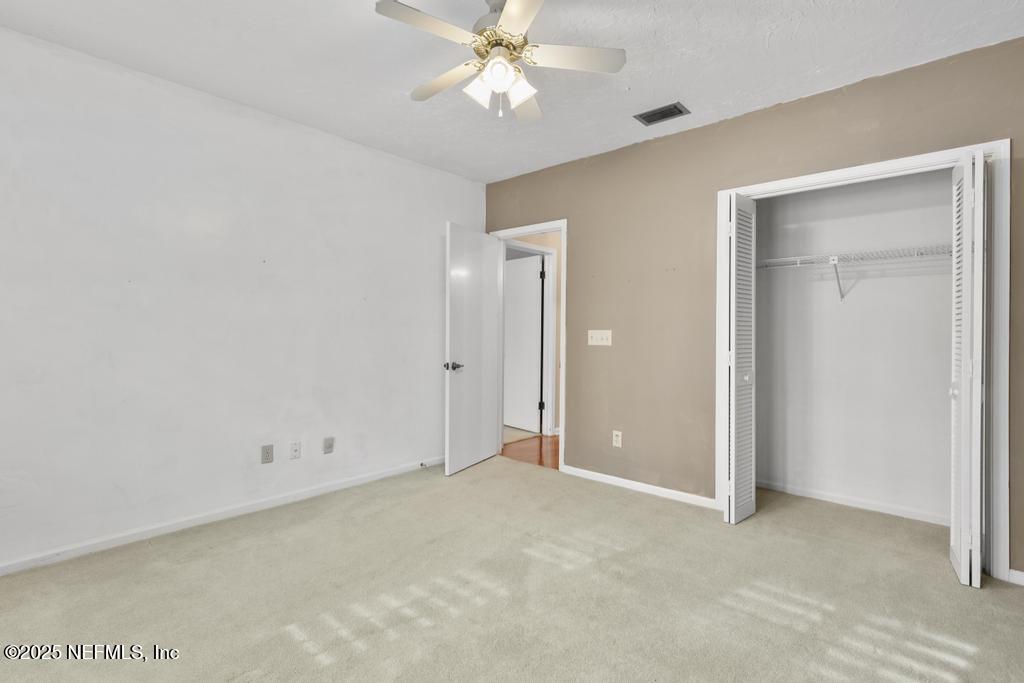 9252 SAN JOSE Boulevard, 901