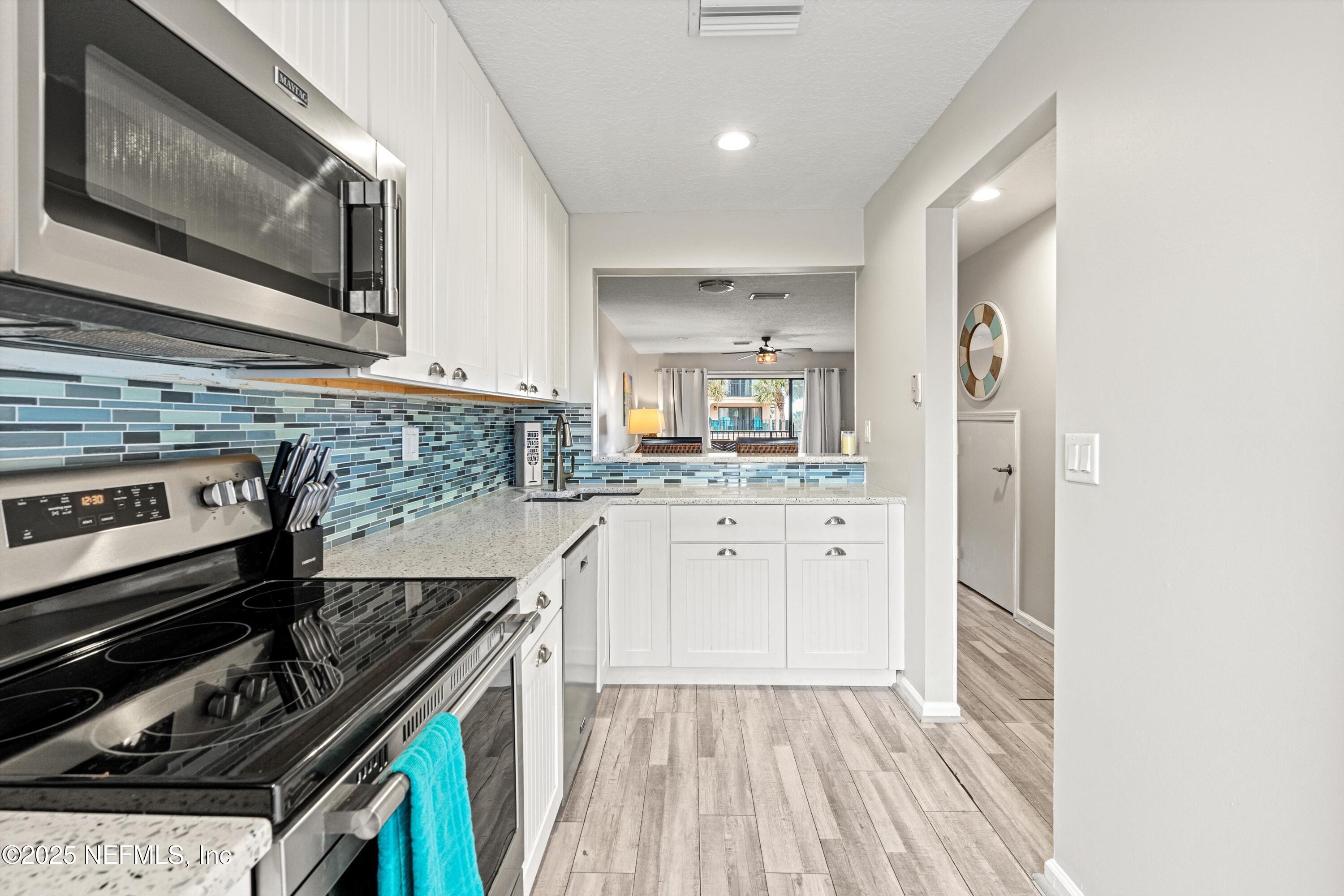 1733 SEA FAIR Drive, 14262